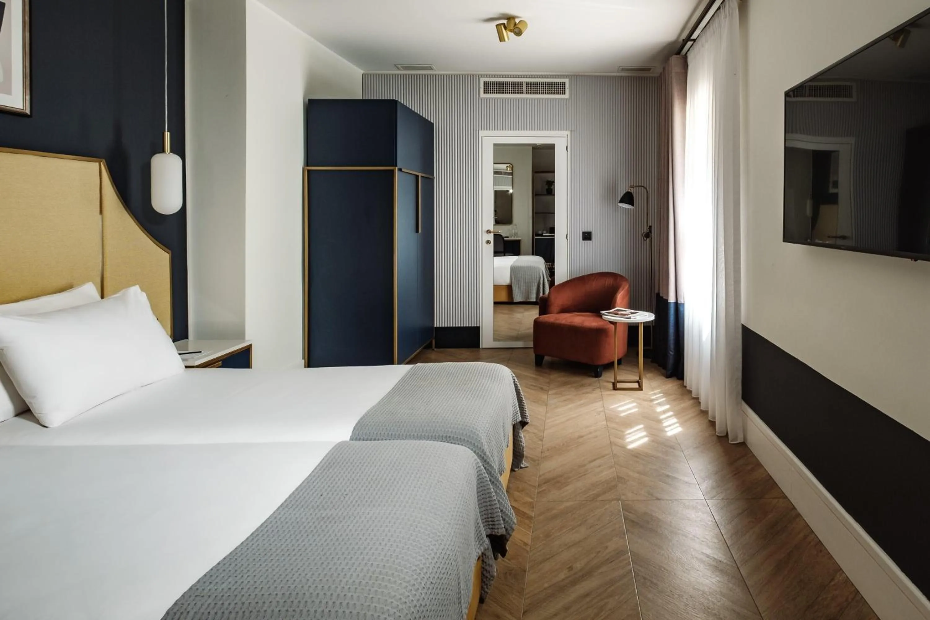 Deluxe Room in The Cumberland by NEU Collective