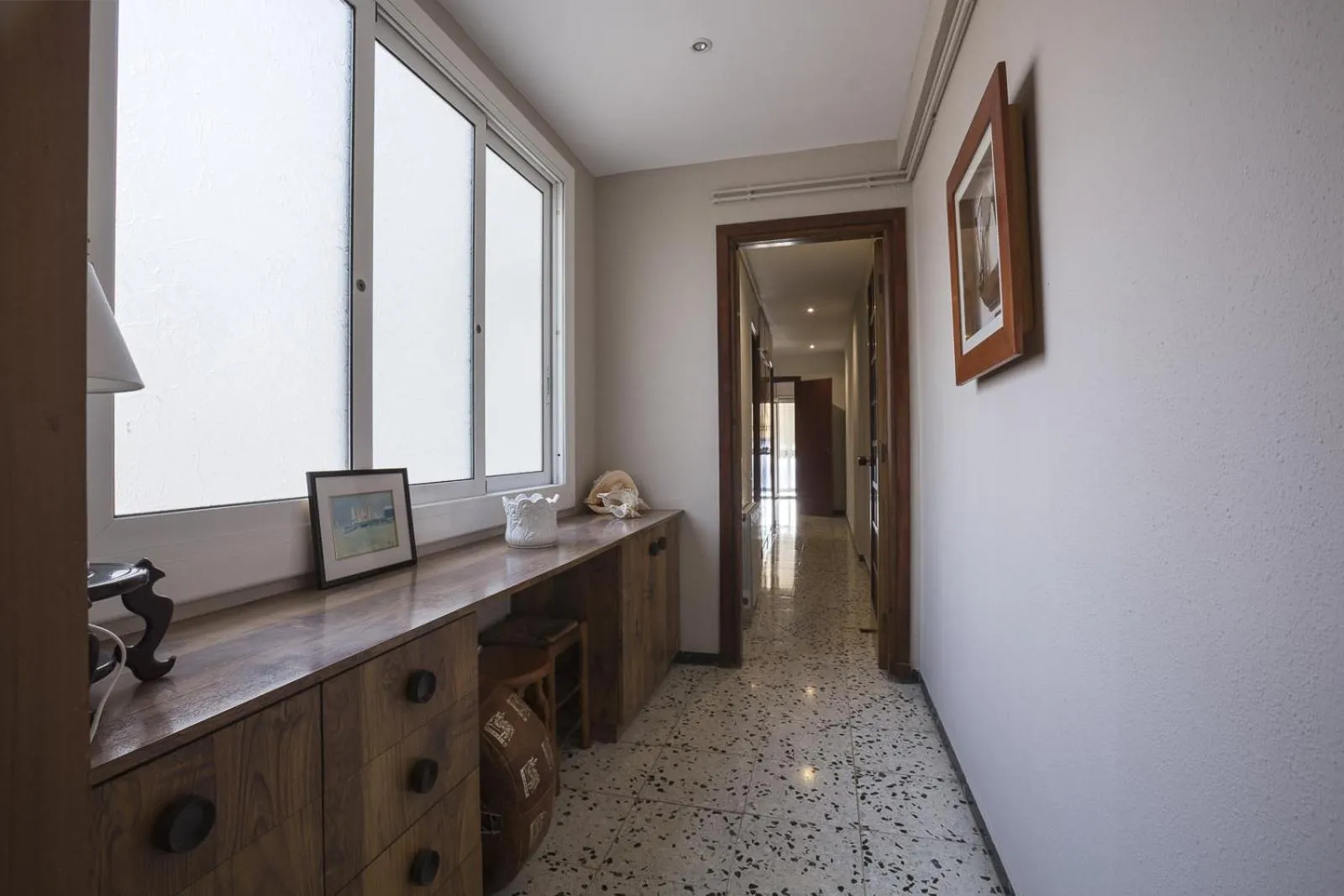 Decorative detail in R54 Apartamento MONTSERRAT 11-2