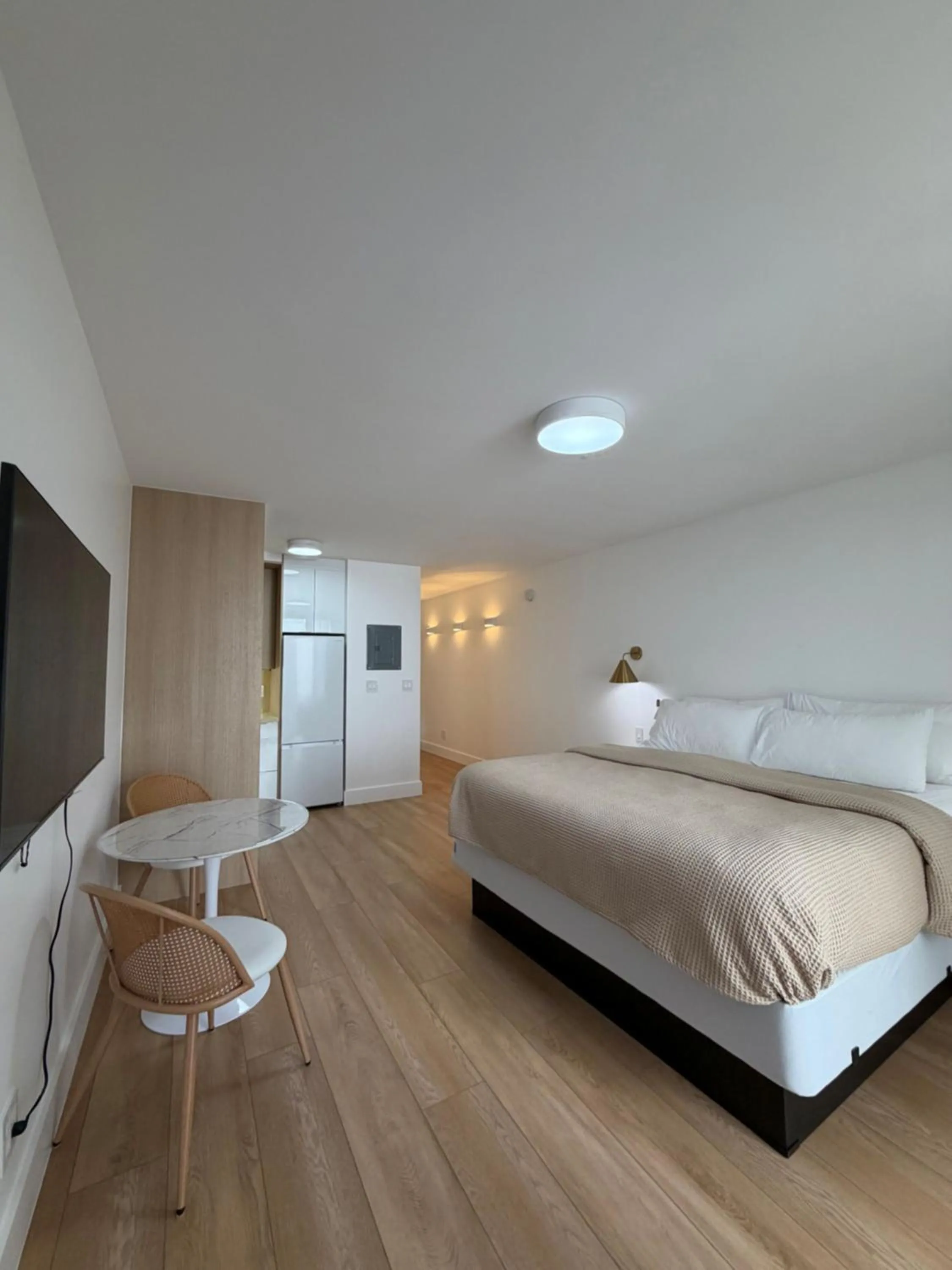 Bed in Green Island Inn