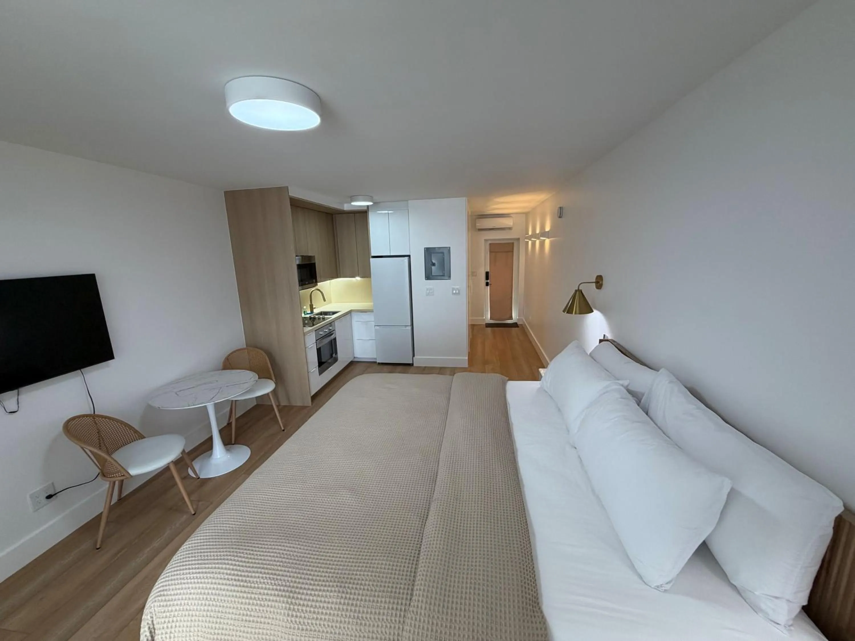 Bed in Green Island Inn