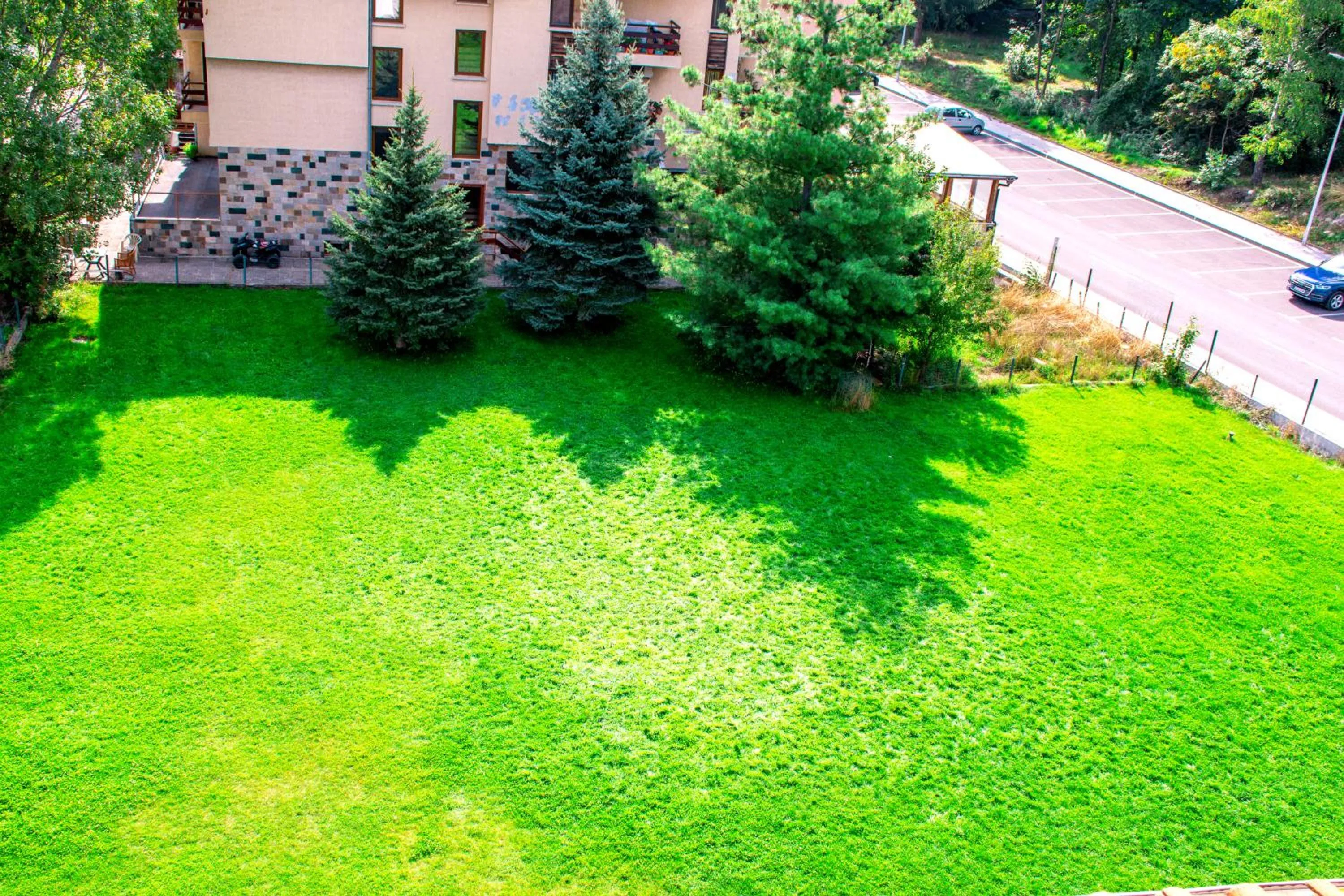 Garden in Hotel Orphey