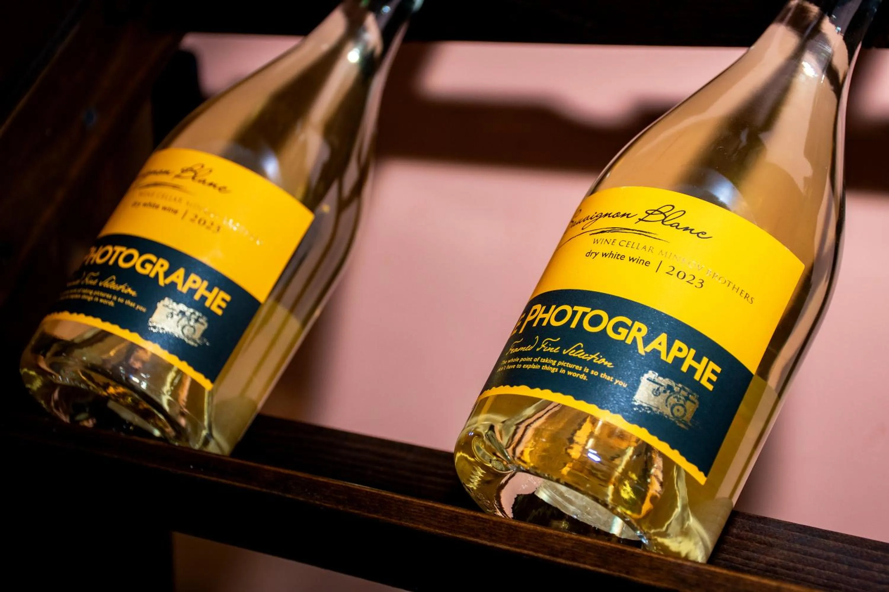 Restaurant/places to eat in Hotel Orphey