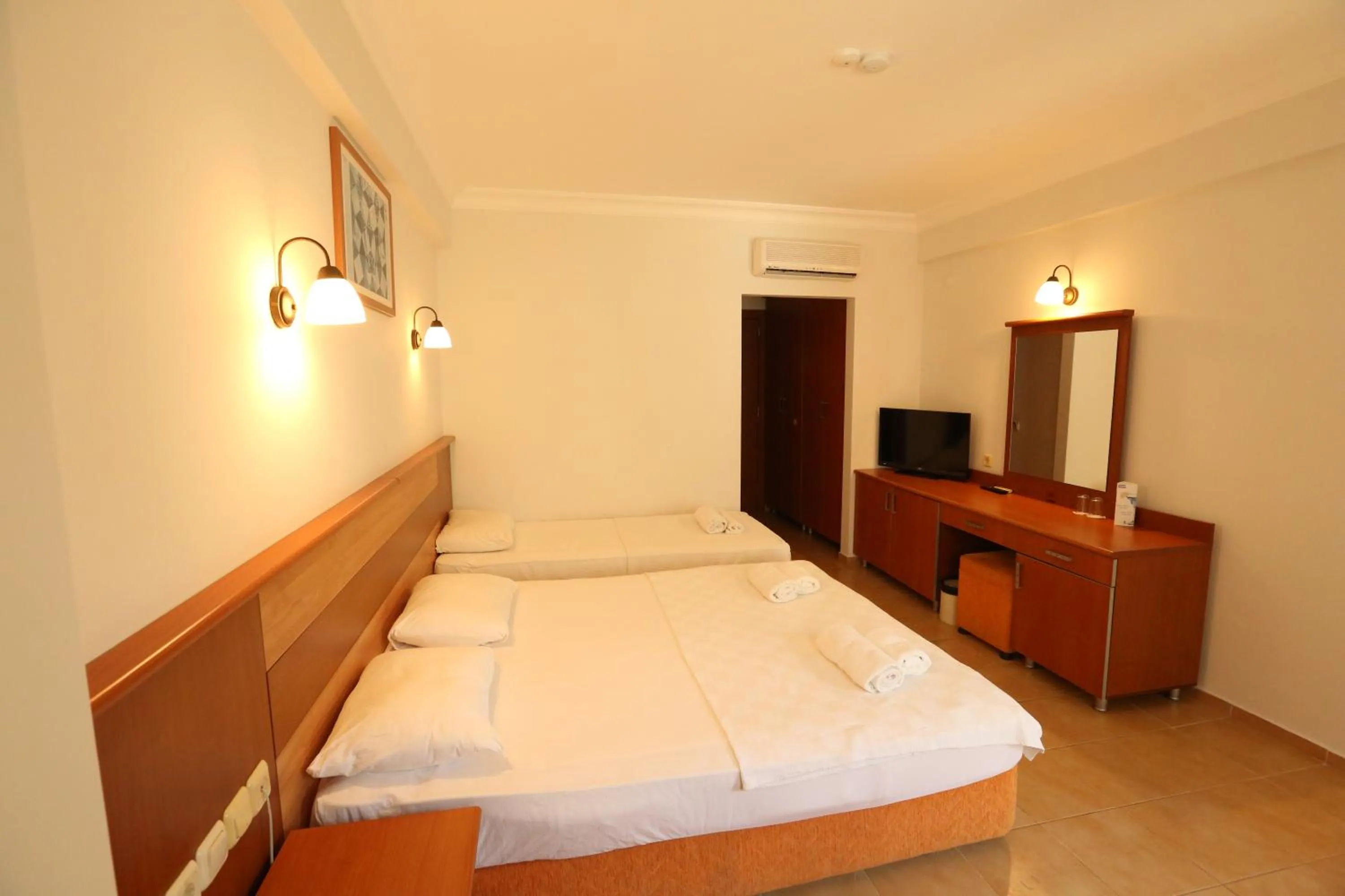 Photo of the whole room, Bed in Mavruka Hotel