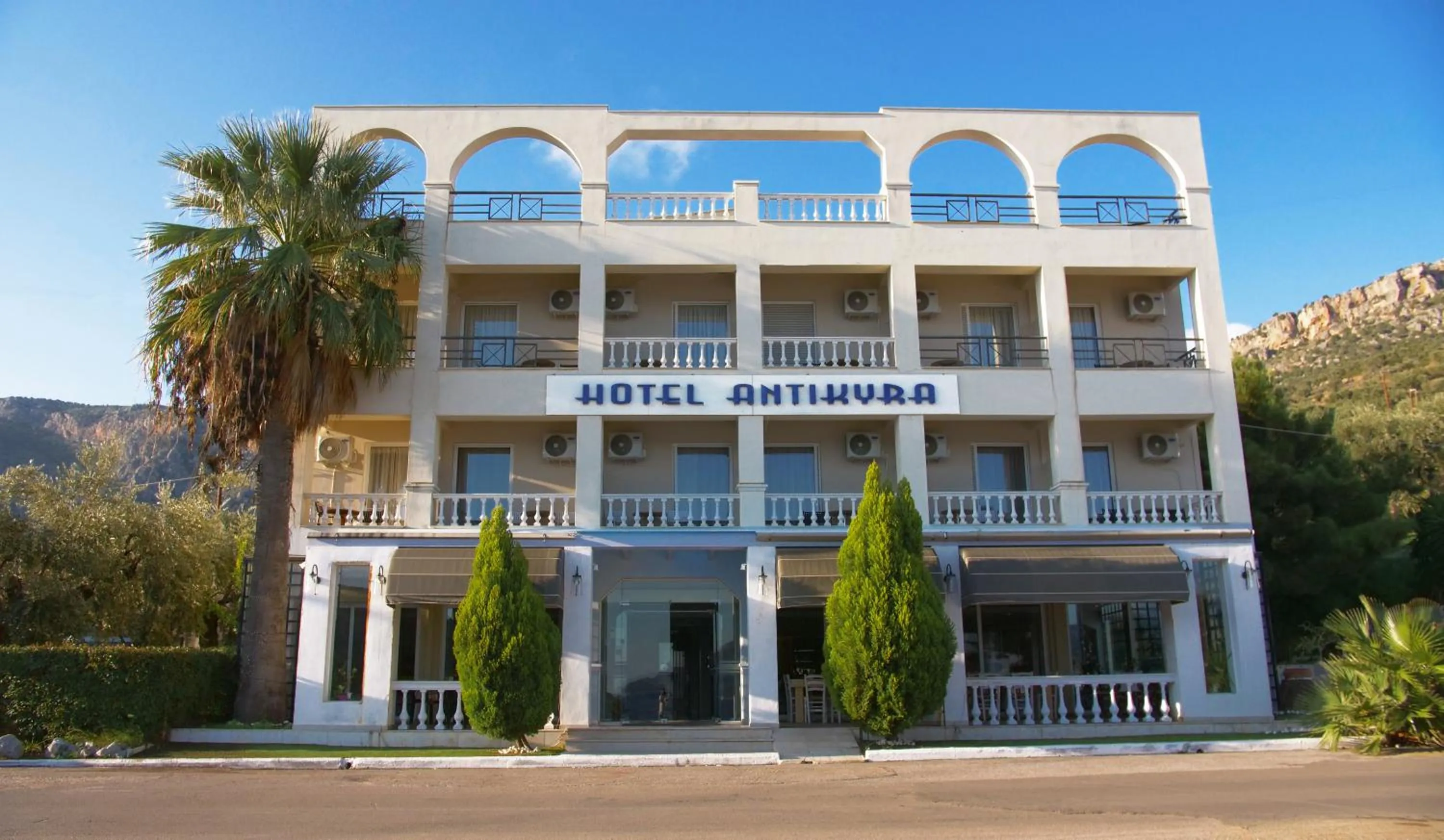 Property building in Antikyra Beach Hotel