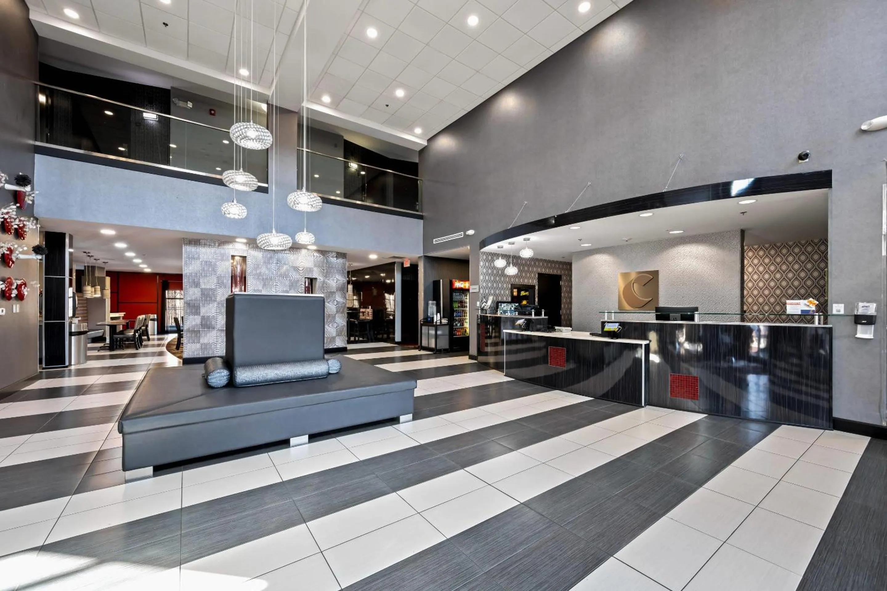 Lobby or reception in Comfort Suites Williamsburg Historic Area