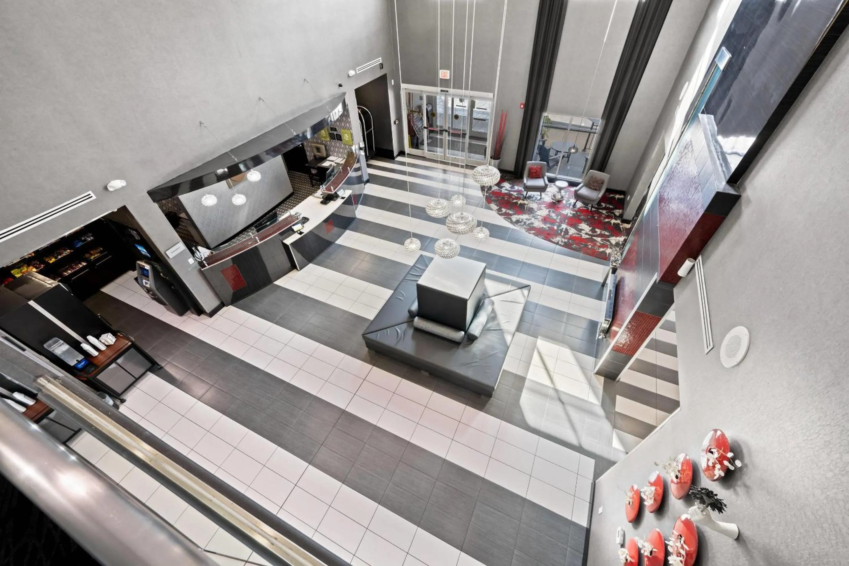 Lobby or reception in Comfort Suites Williamsburg Historic Area