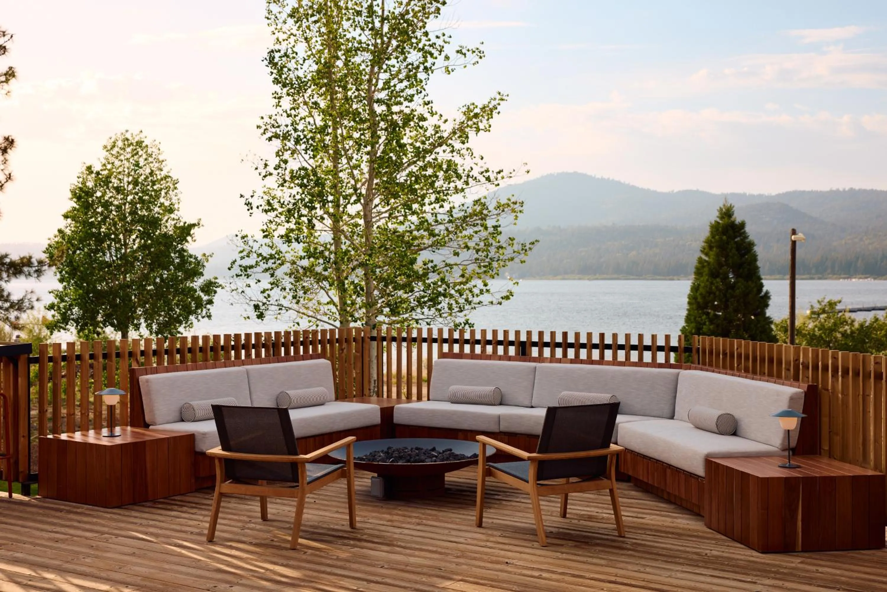 Patio in Hotel Marina Riviera