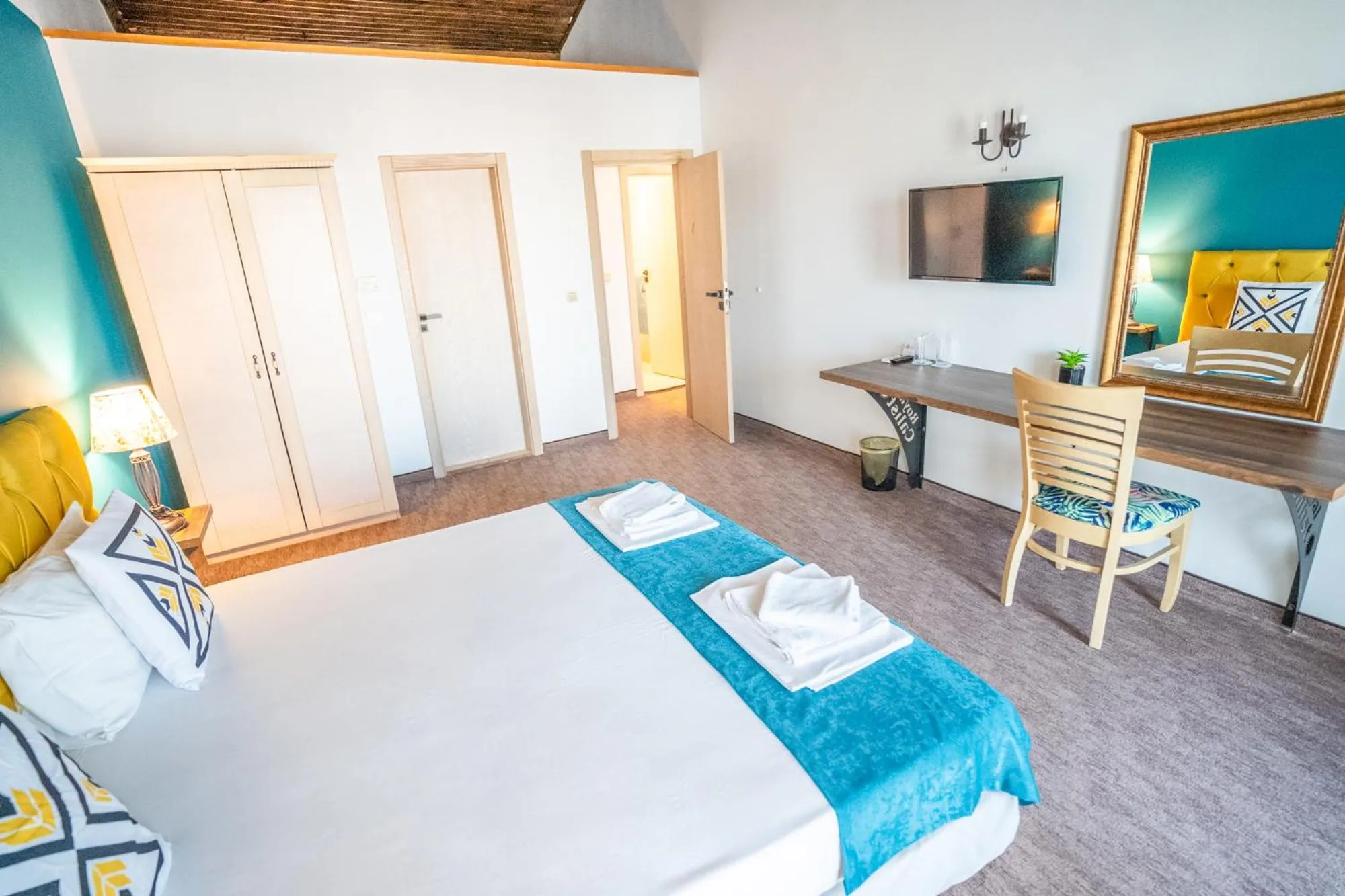 Bedroom, Bed in Royal Calisto Hotel