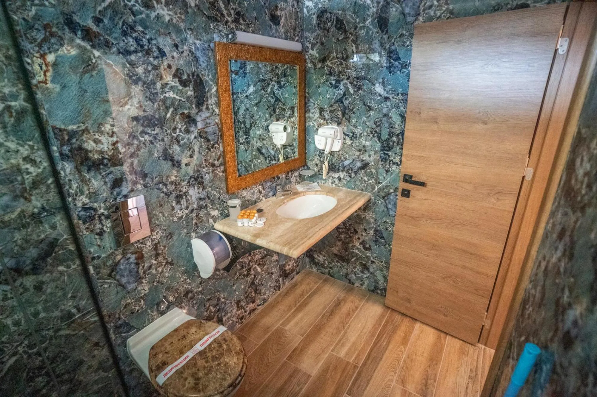 Bathroom in Royal Calisto Hotel