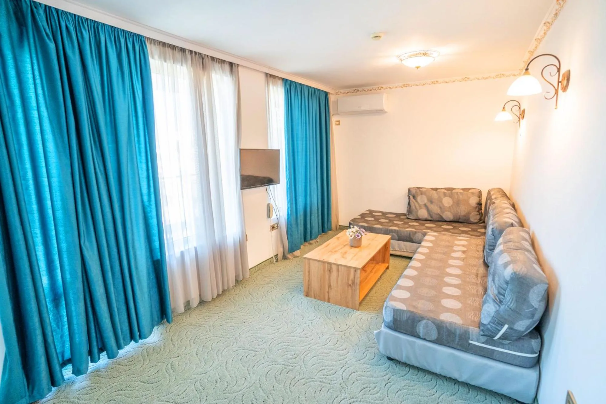 Living room in Royal Calisto Hotel