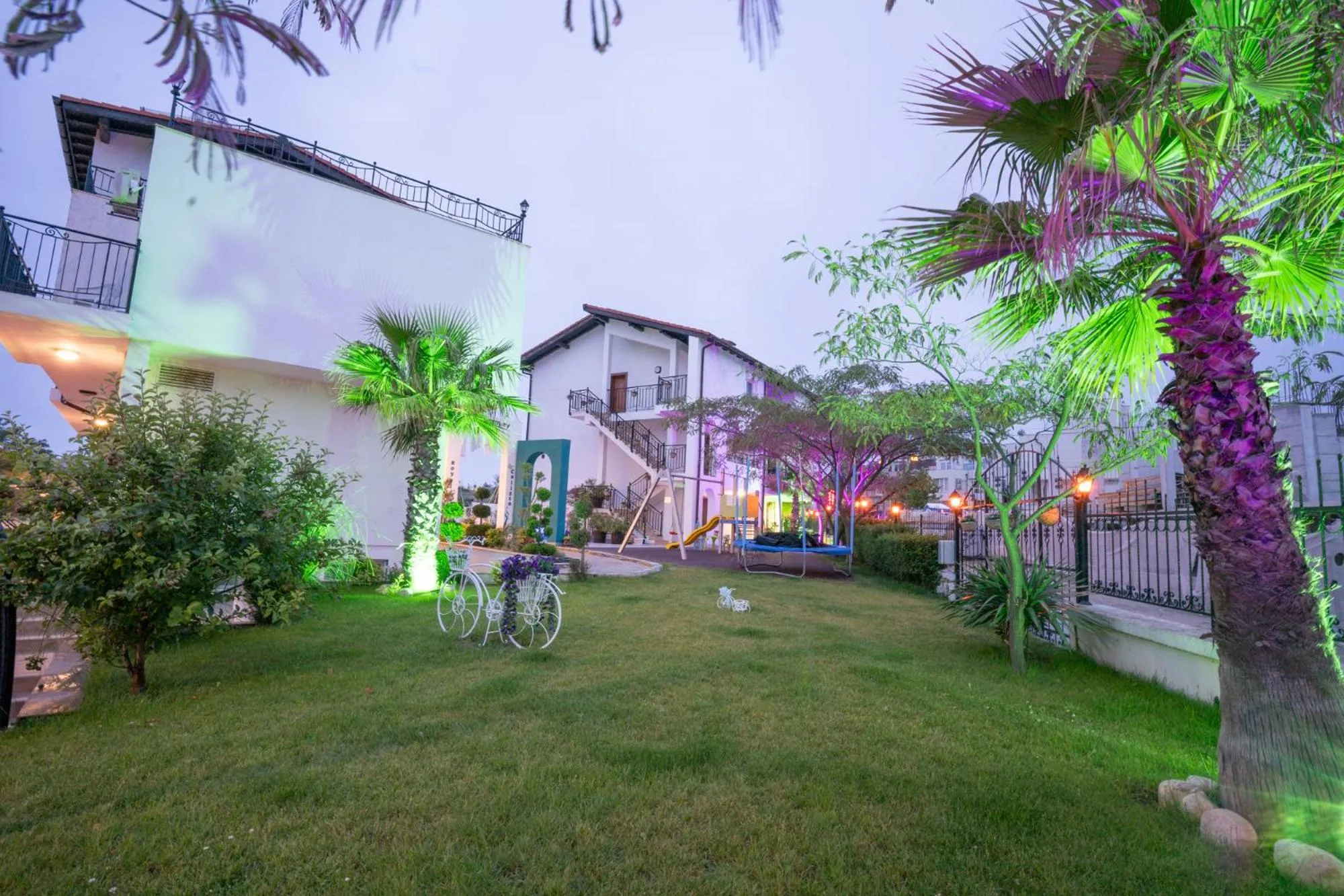 Garden in Royal Calisto Hotel