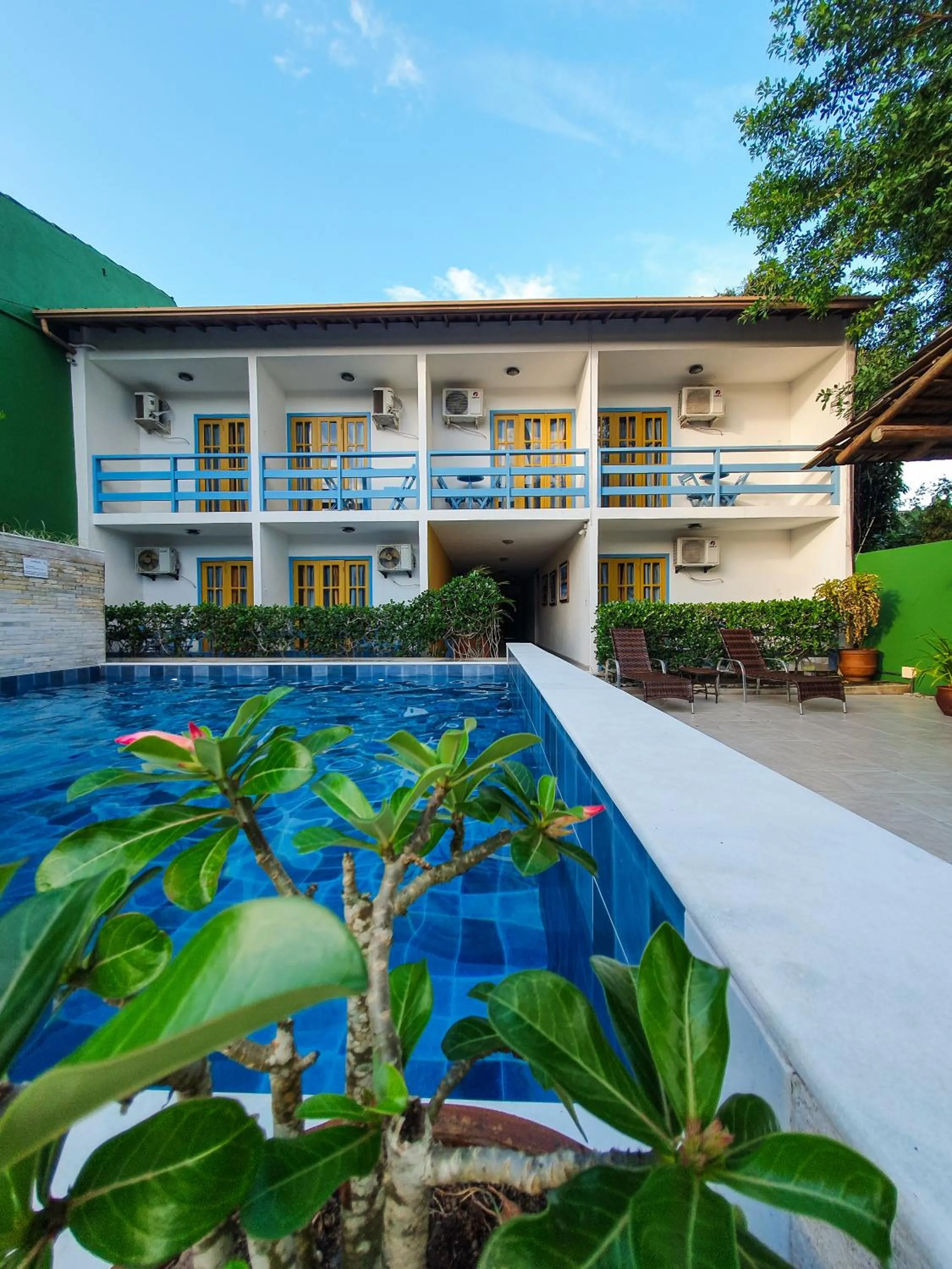Swimming pool in Hotel Estalagem Porto Seguro