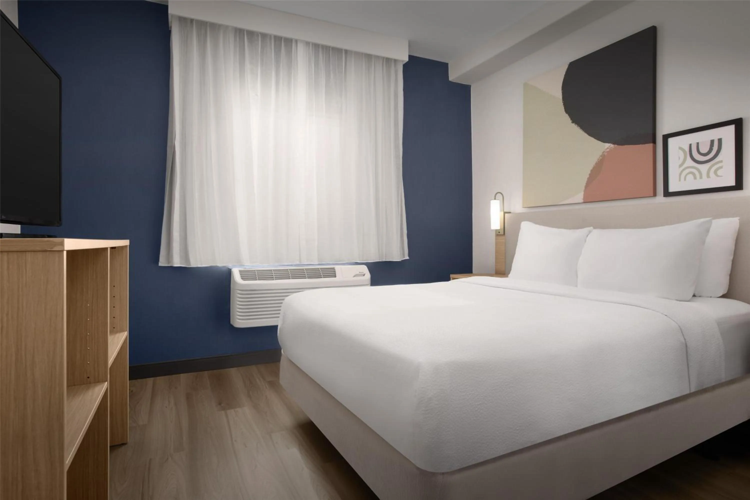 Bed in Spark By Hilton Albuquerque North I-25