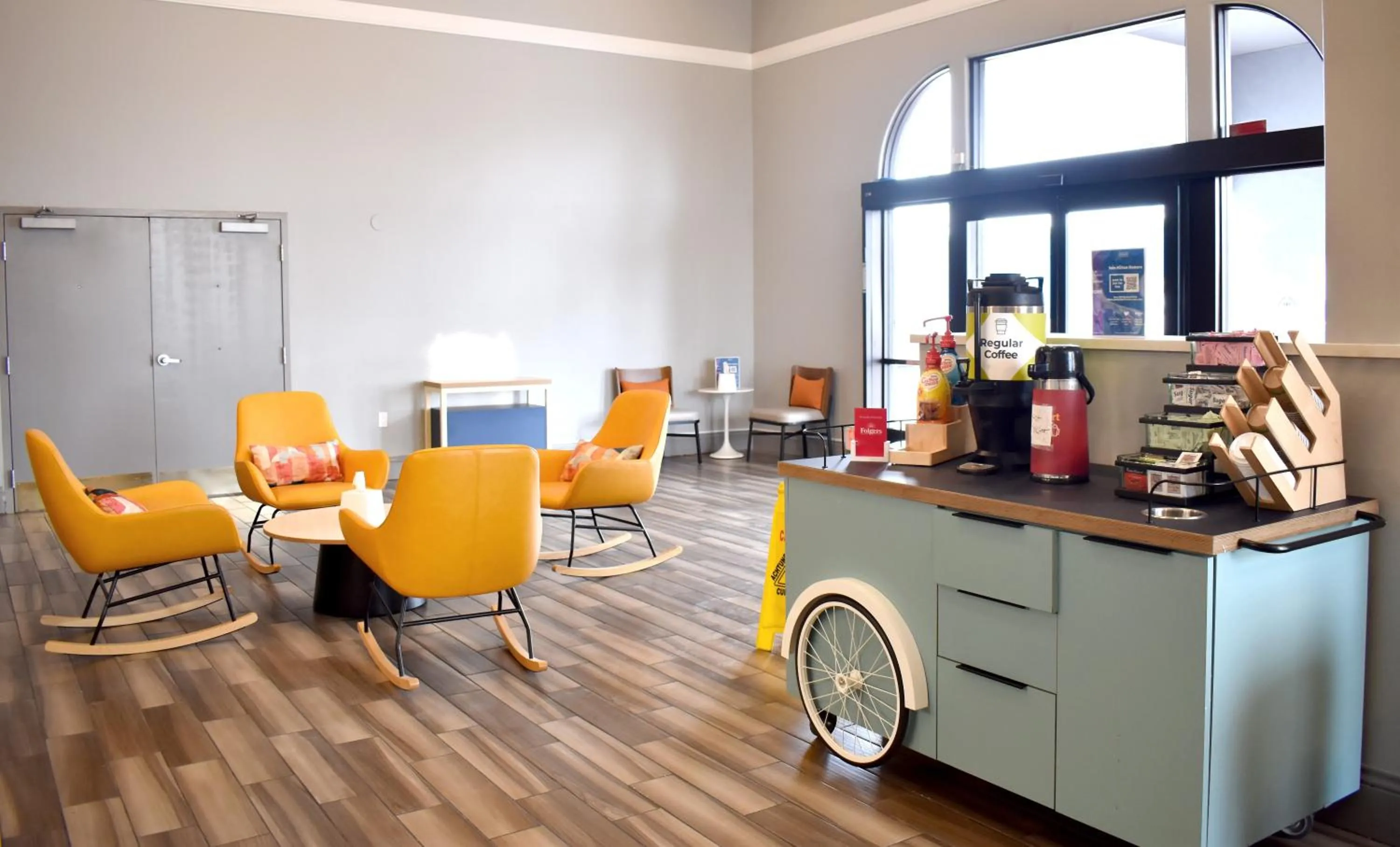 Coffee/tea facilities in Best Western Plus Executive Suites Albuquerque