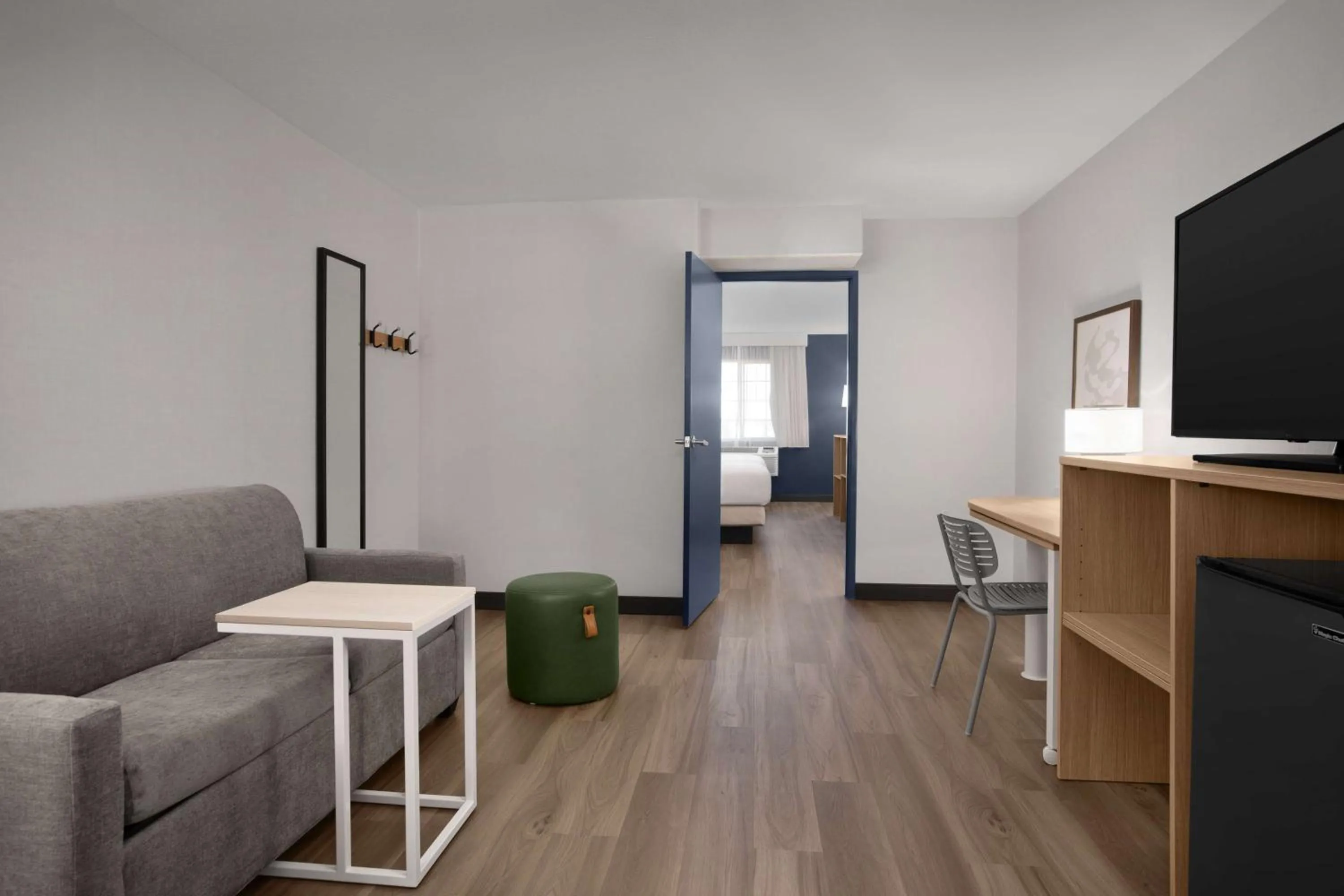 Living room in Best Western Plus Executive Suites Albuquerque