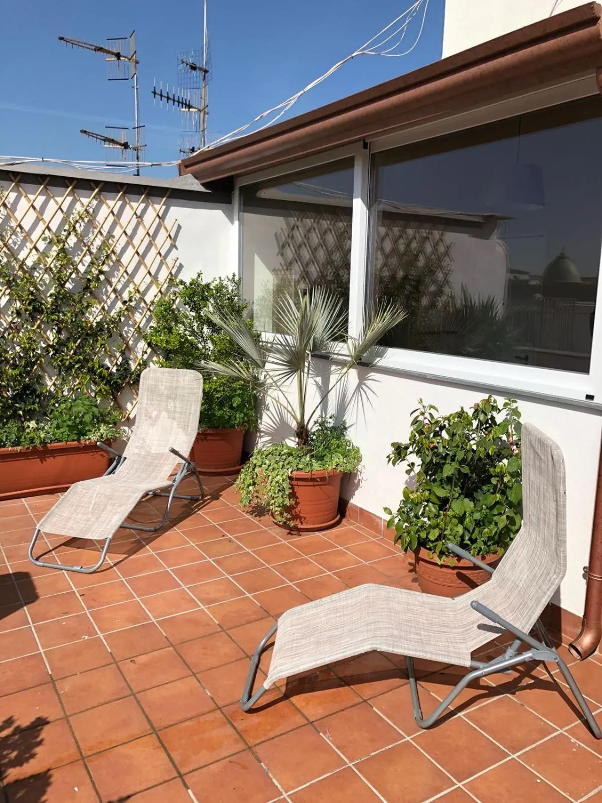 Solarium in Gregorius Diamerisma panoramic terrace