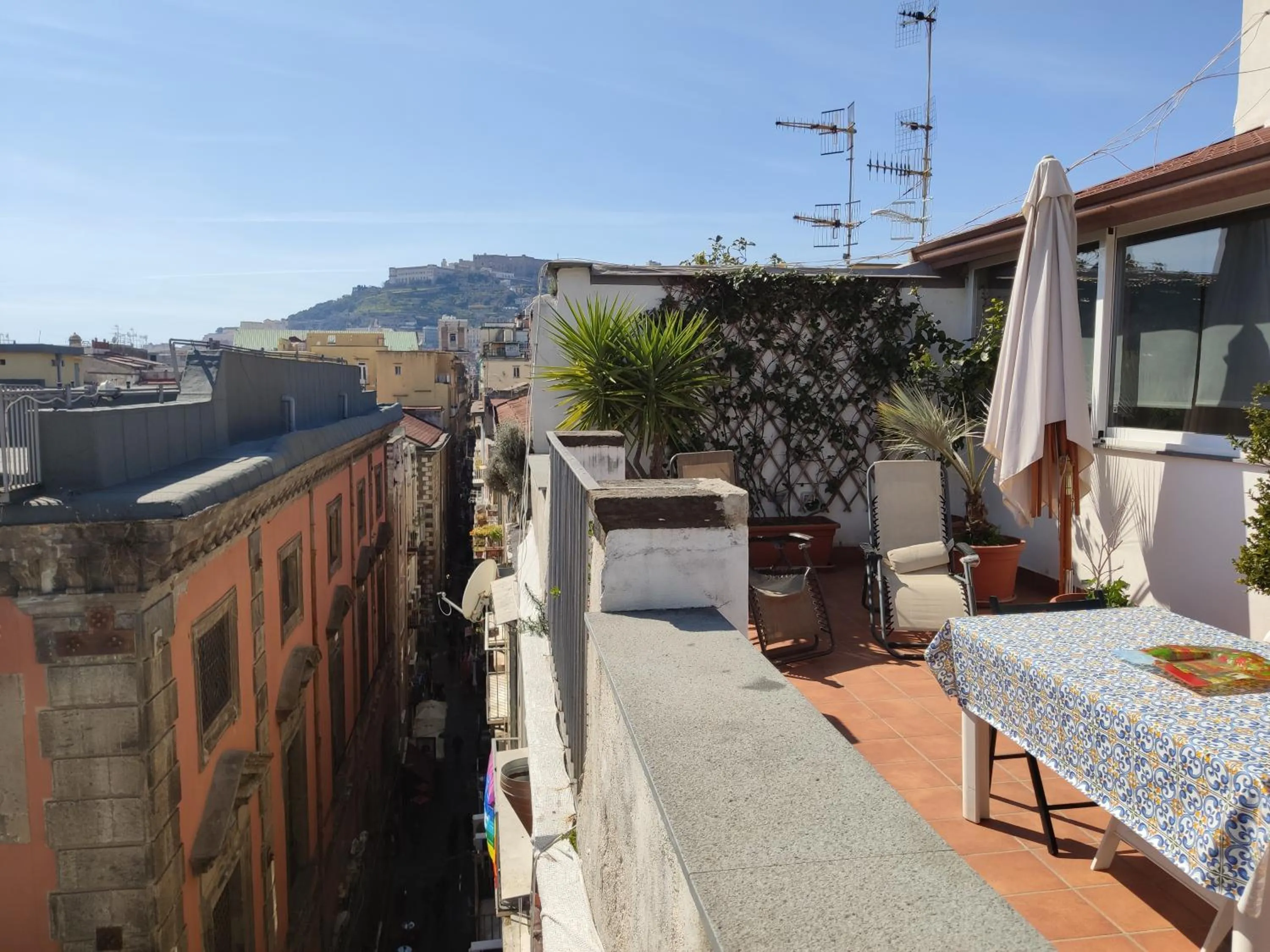 Bird's eye view in Gregorius Diamerisma panoramic terrace
