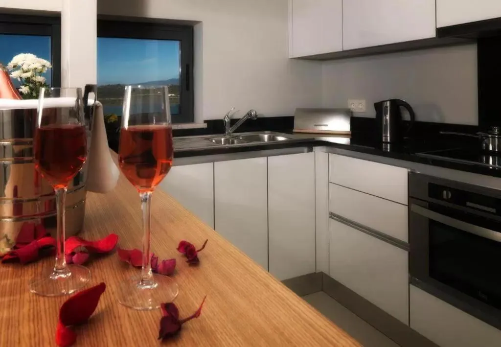 Photo of the whole room in Agua Hotels Riverside