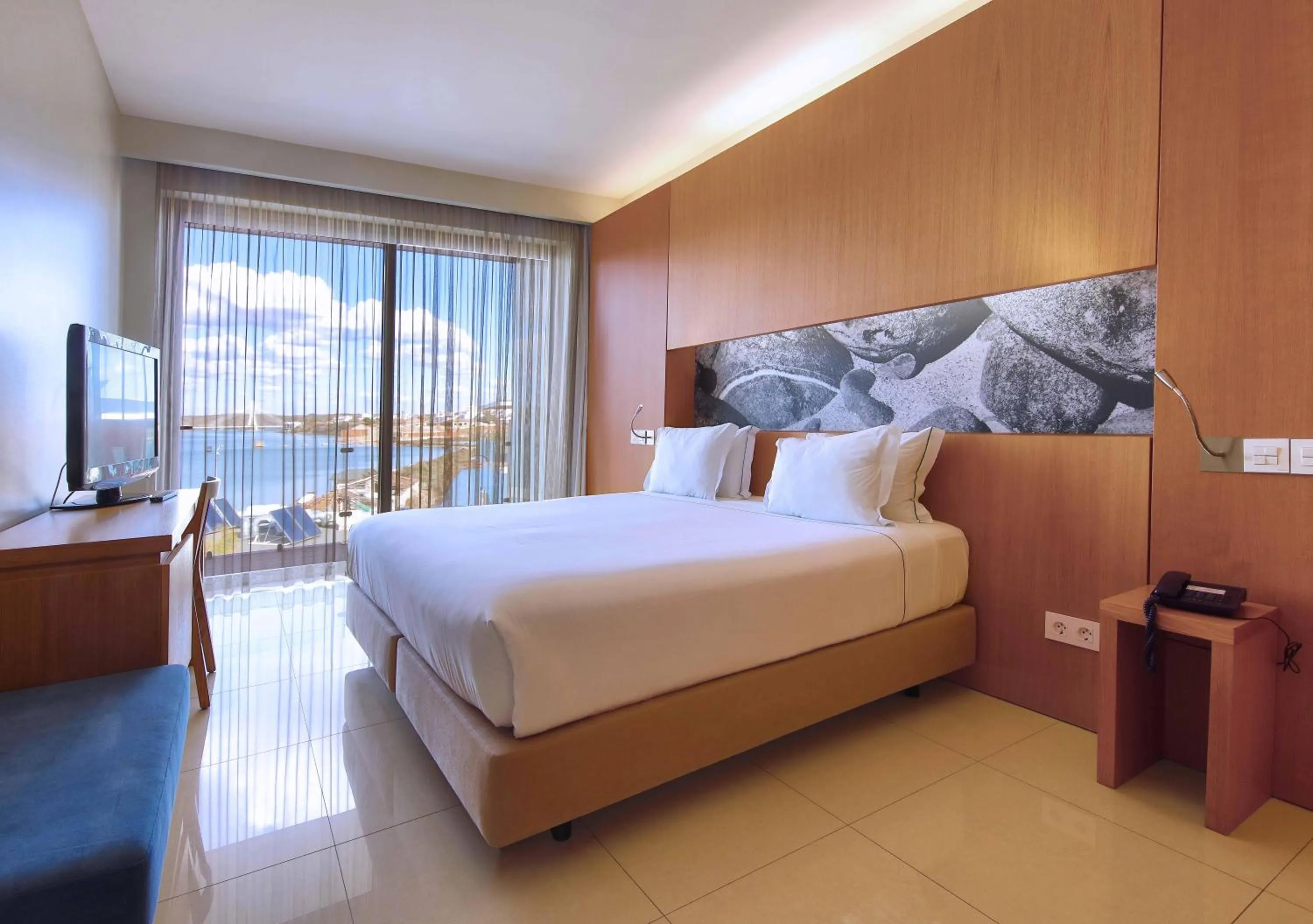 Photo of the whole room, Bed in Agua Hotels Riverside