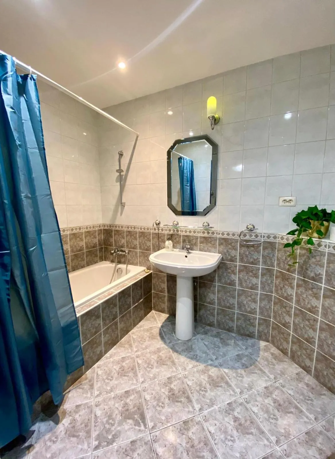 Shower in Dwór Szczepańskich