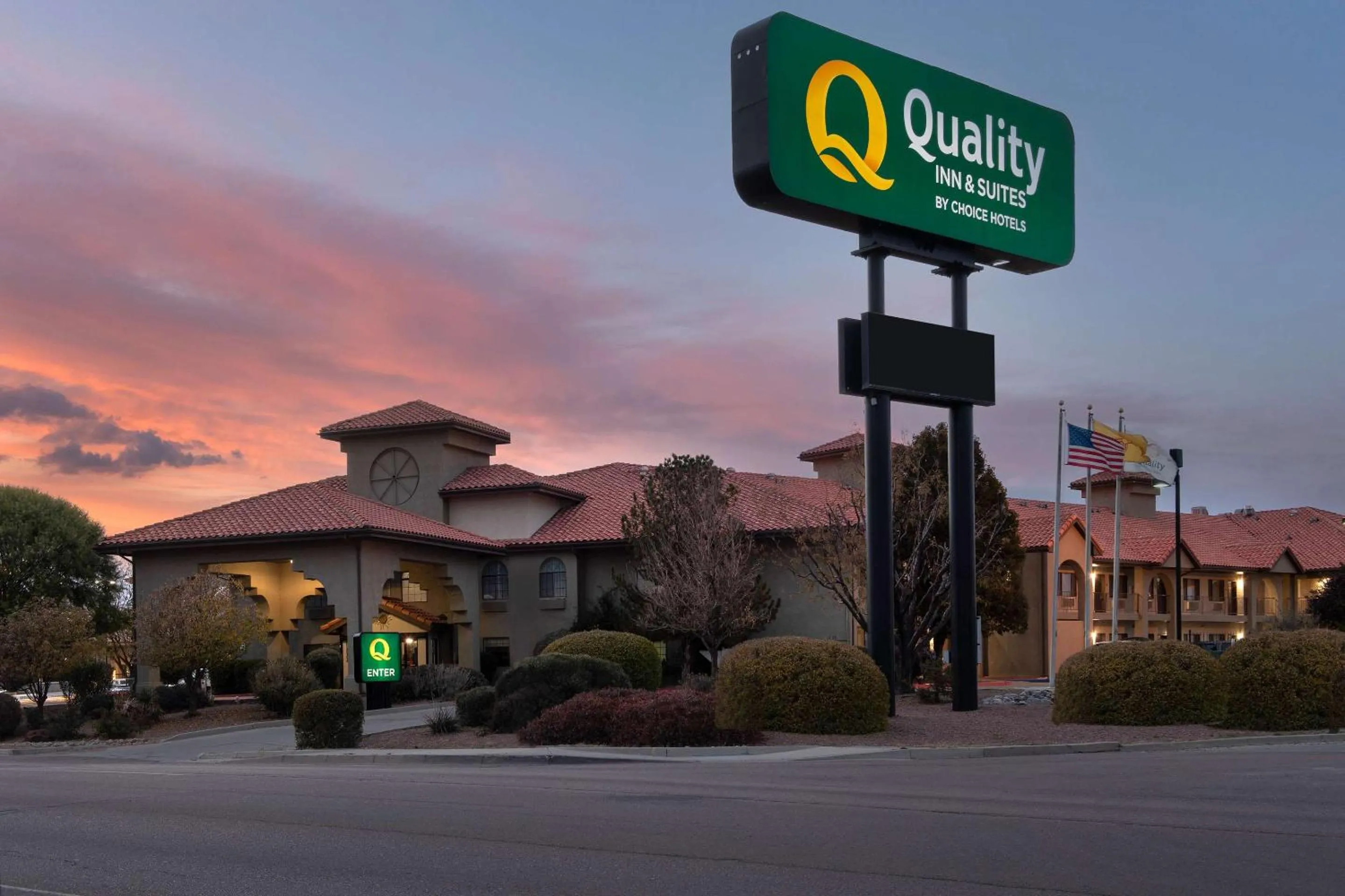 Property building in Quality Inn & Suites Gallup I-40 Exit 20