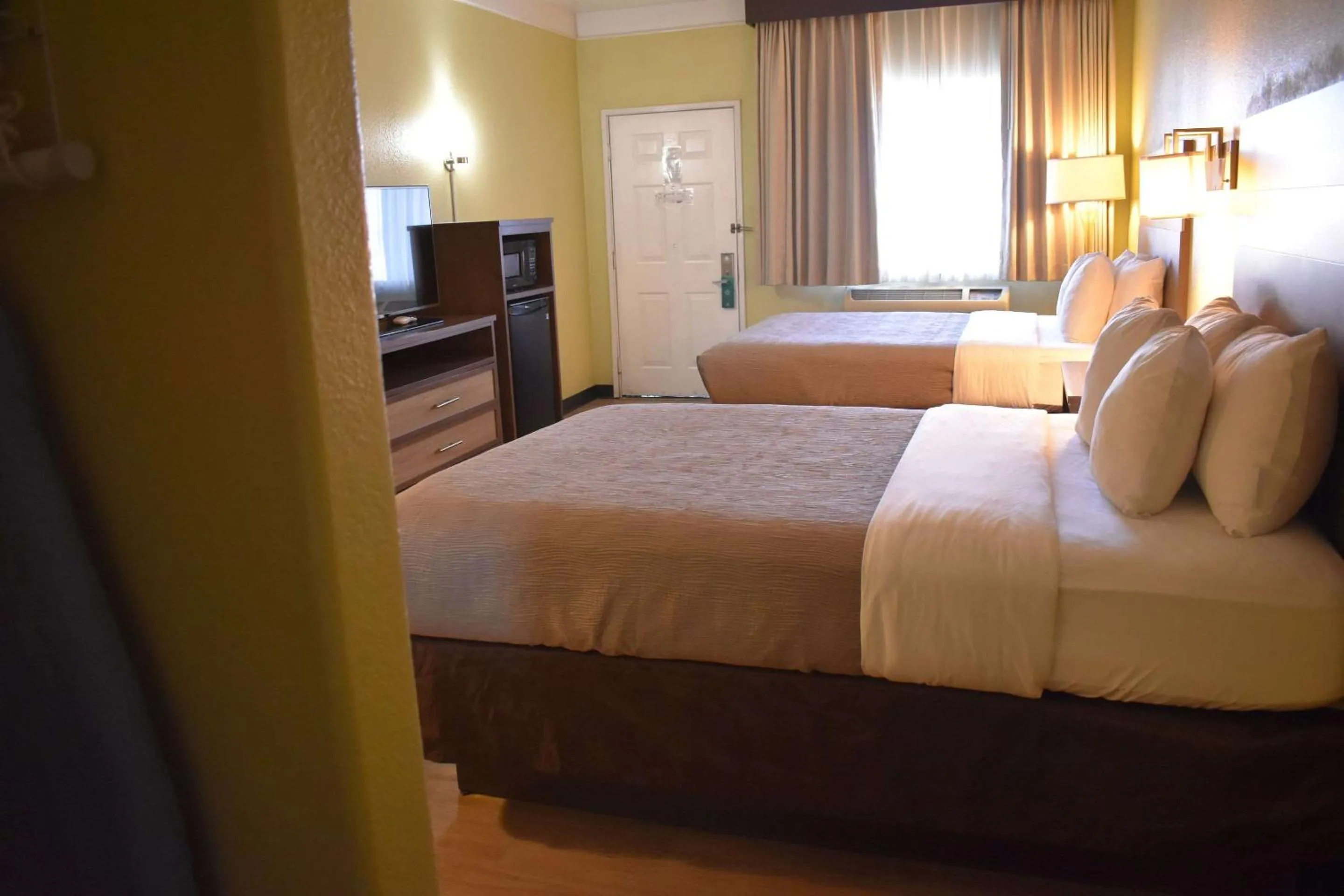 Bedroom, Bed in Quality Inn & Suites Gallup I-40 Exit 20
