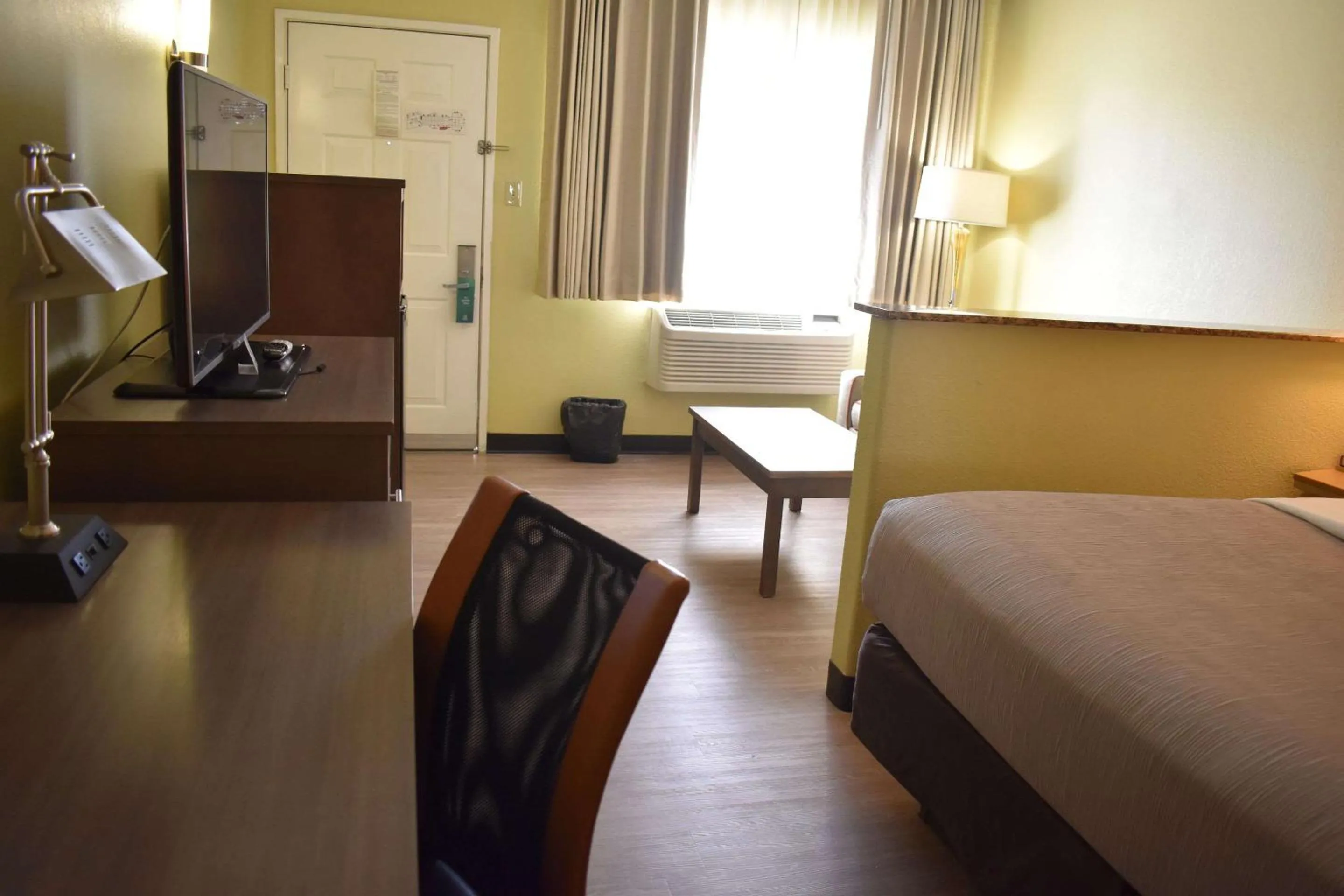 Bedroom, Bed in Quality Inn & Suites Gallup I-40 Exit 20