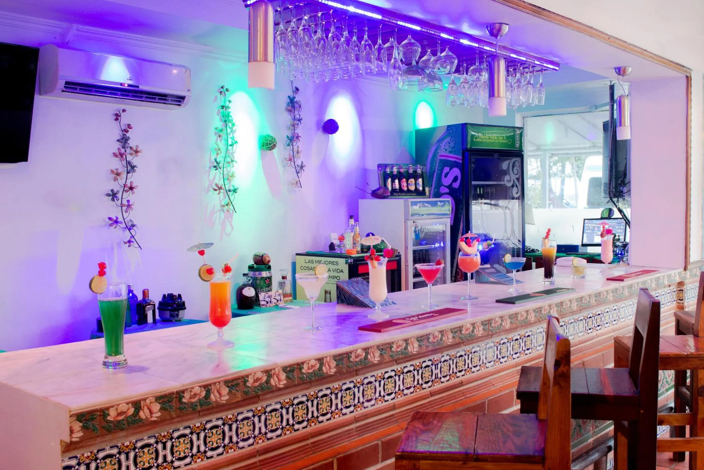 Lounge or bar in Sol Caribe Sea Flower