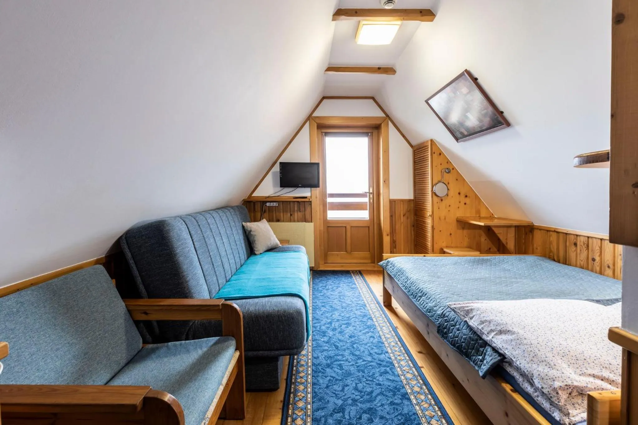 Photo of the whole room, Bed in Willa Koisowka