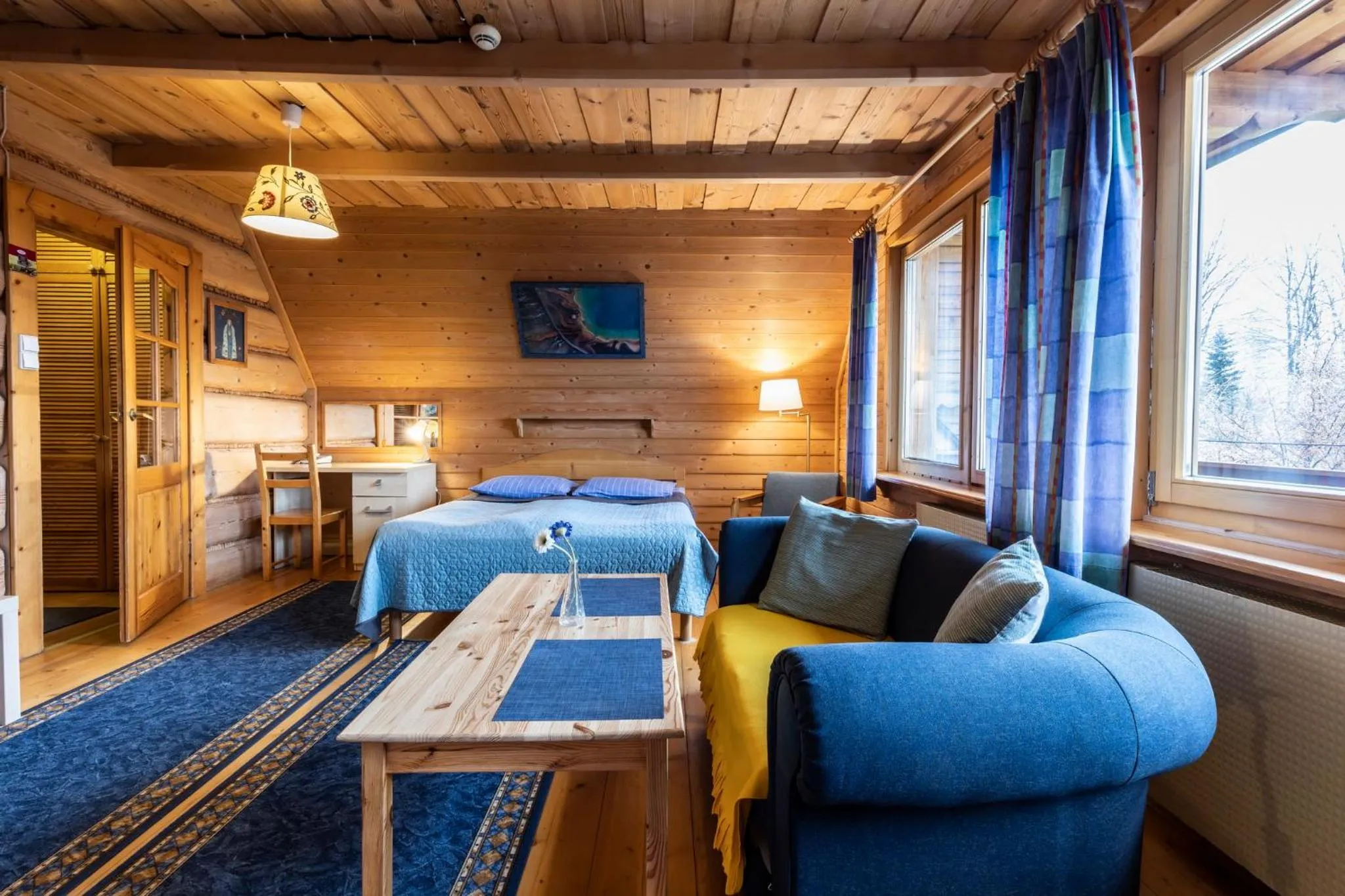 Photo of the whole room in Willa Koisowka