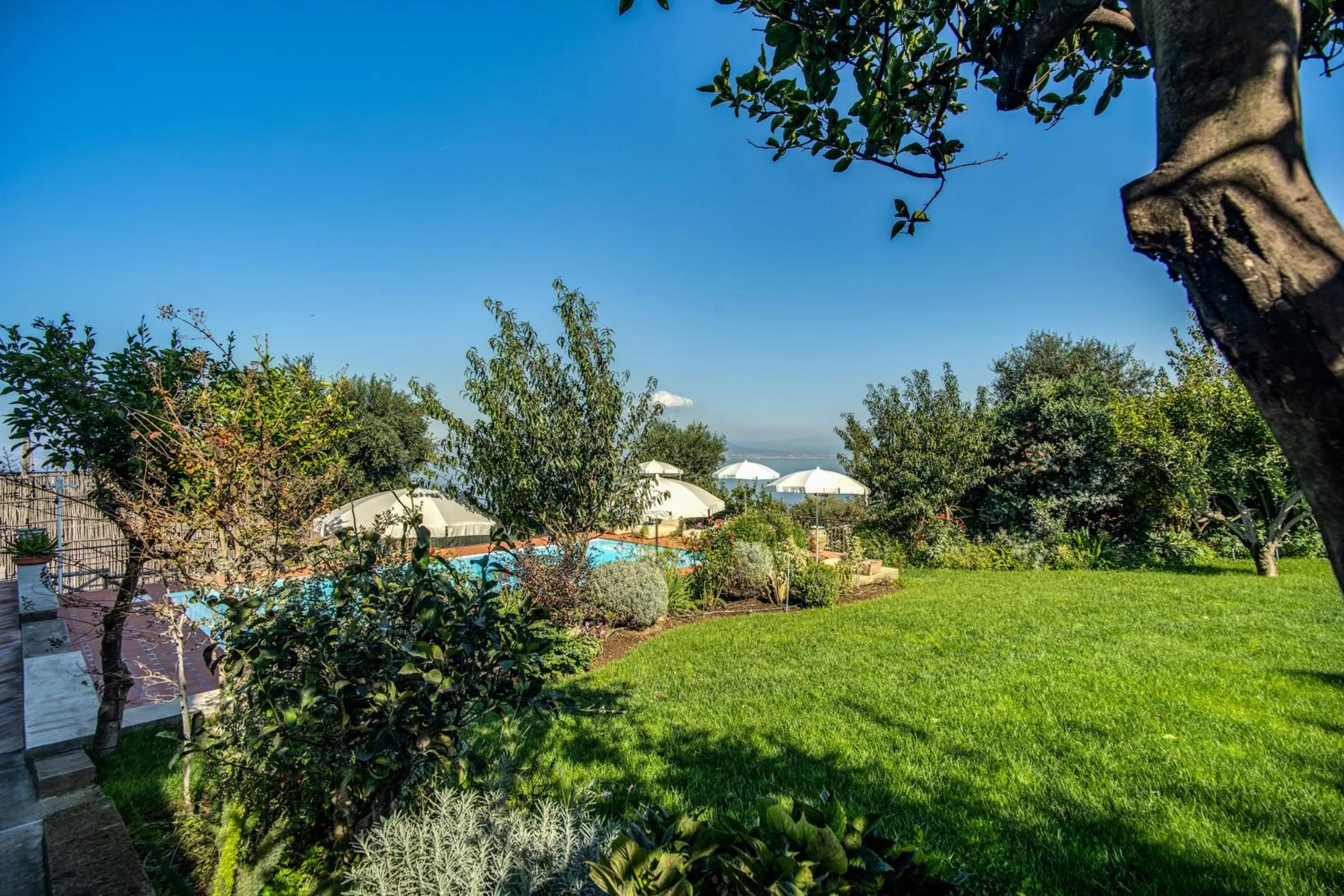 Garden in Relais Palazzo del Barone