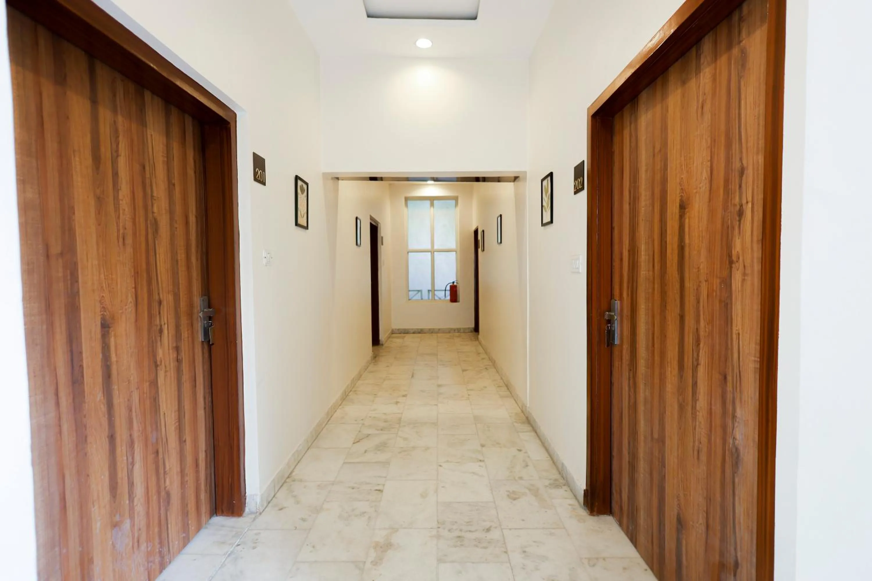 locker in Gumaan Auberge