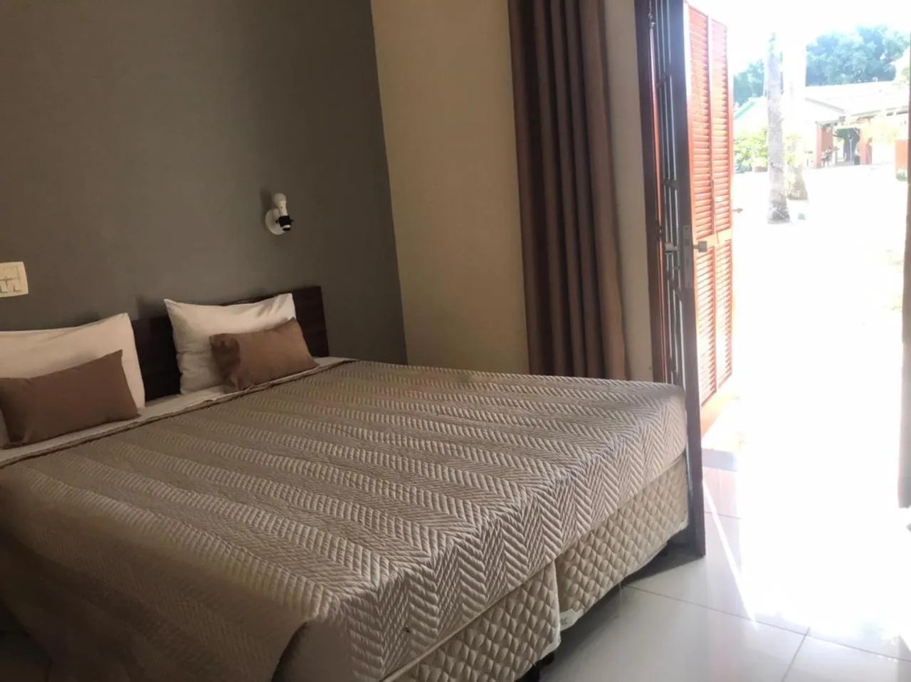Bed in IPÊ PARK Convention Hotel