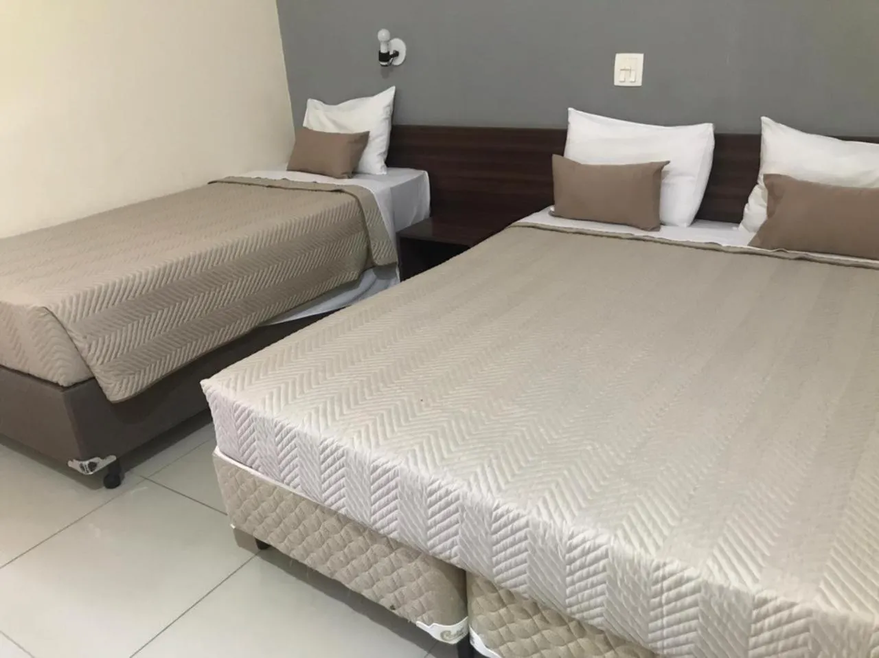 Bed in IPÊ PARK Convention Hotel
