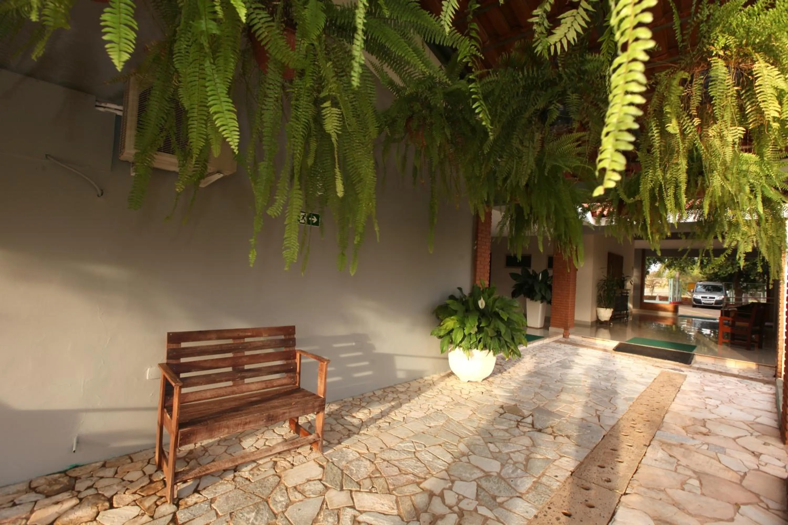 Day in IPÊ PARK Convention Hotel