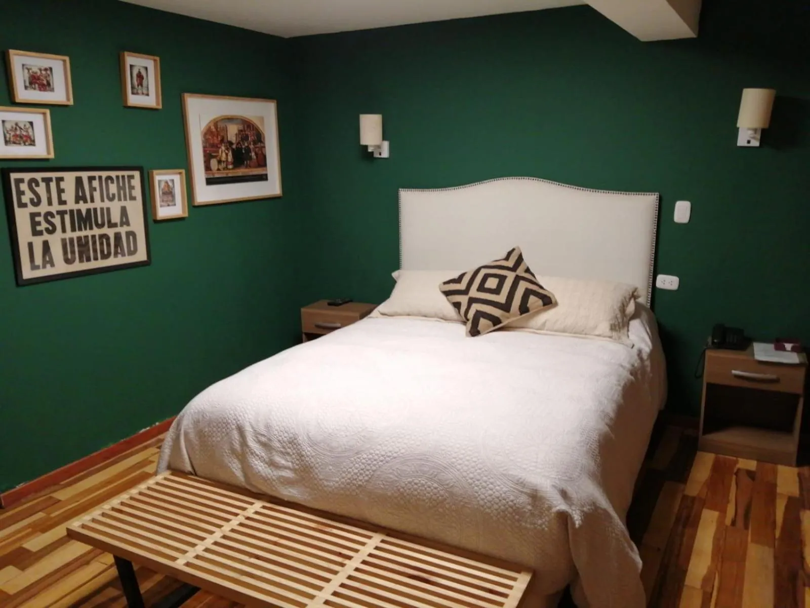 Bed in Anden Inca Hotel