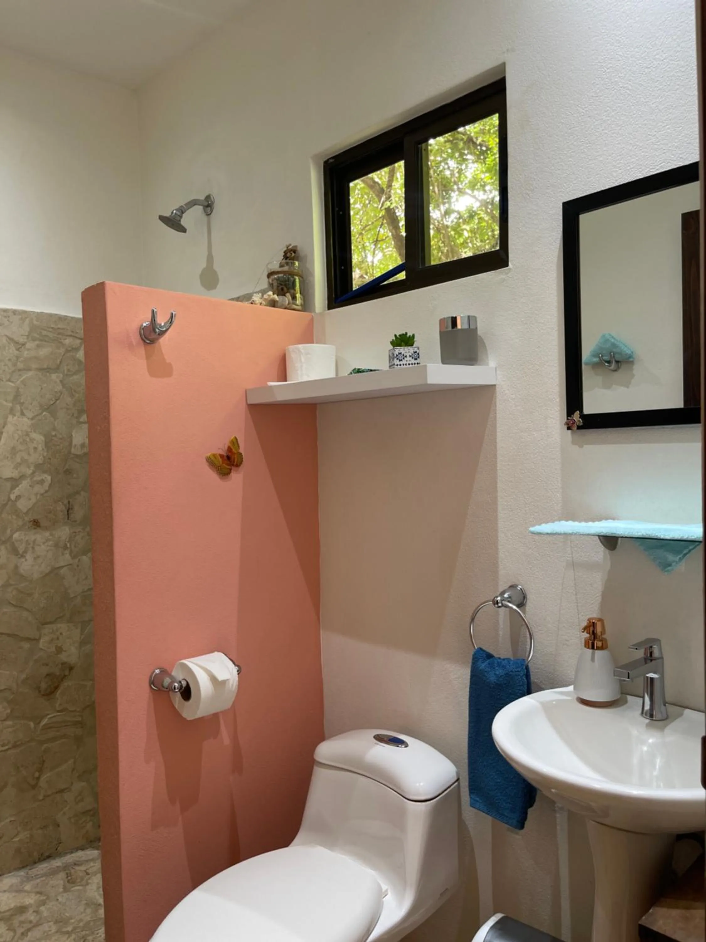 Bathroom in Surfside Mar Y Posa