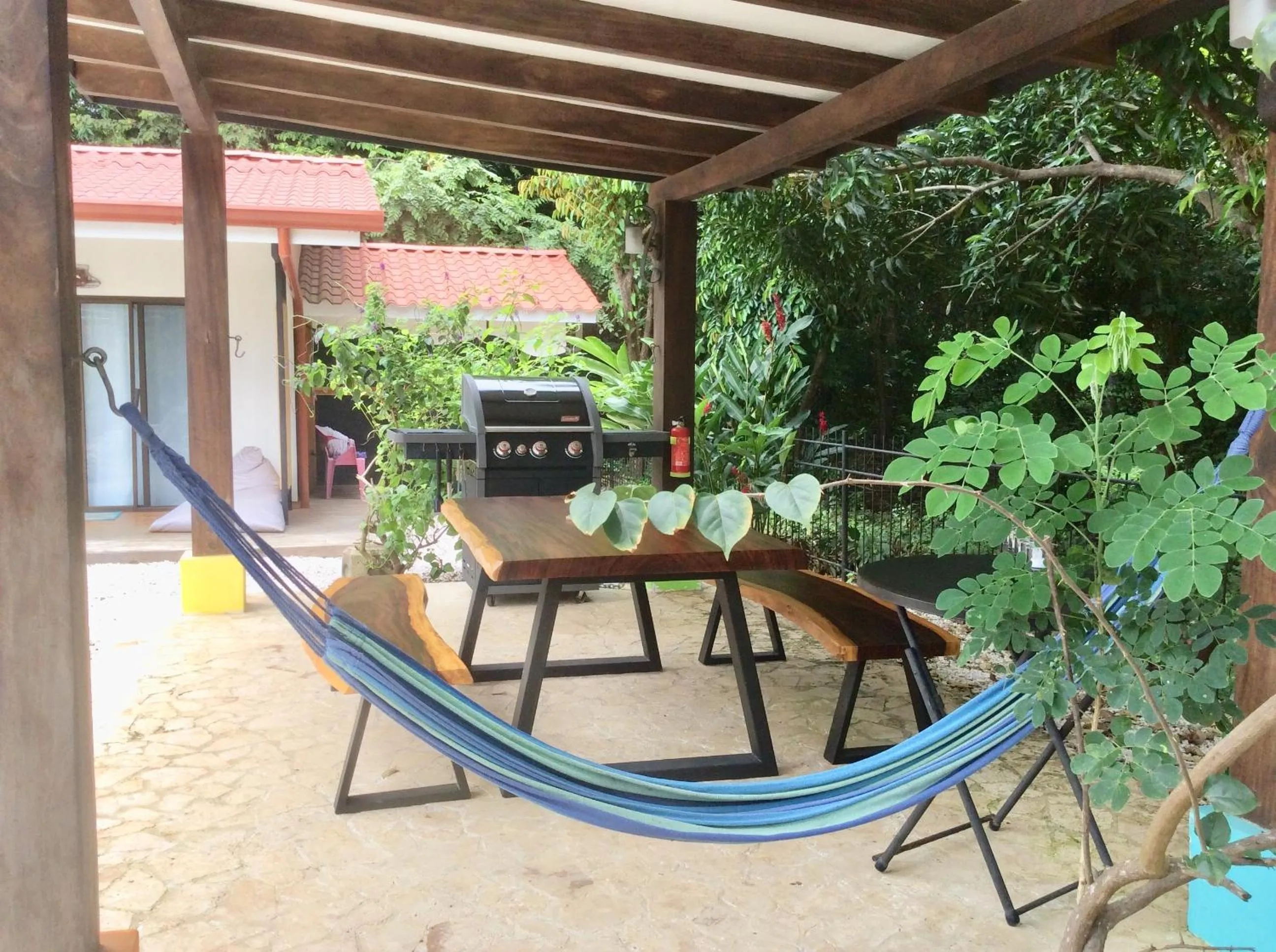 BBQ facilities in Surfside Mar Y Posa