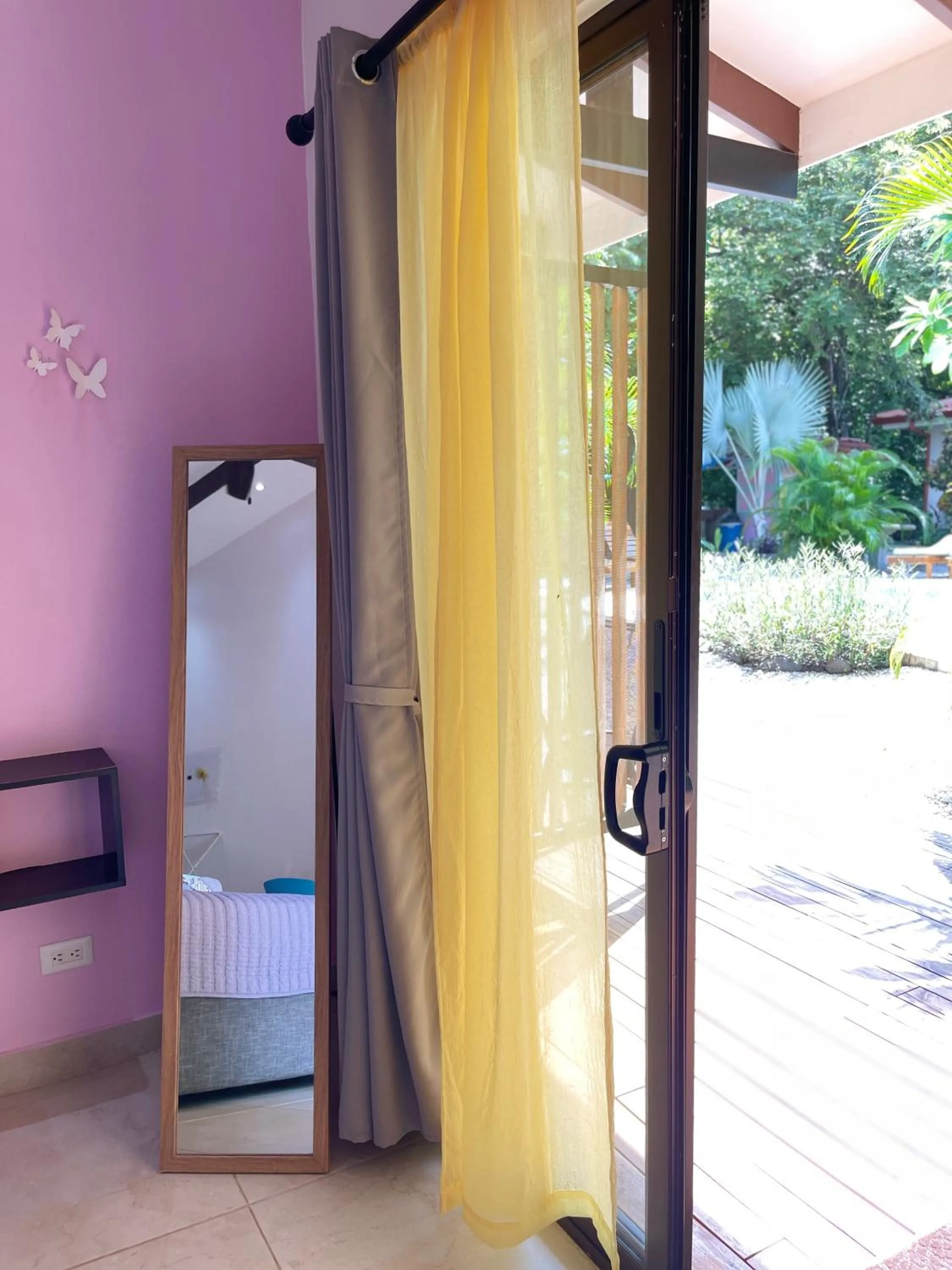 View (from property/room), Bed in Surfside Mar Y Posa