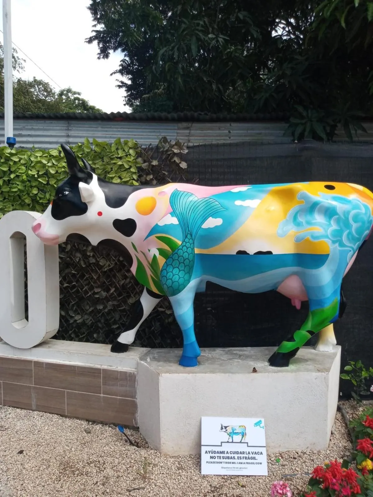 Nearby landmark in Surfside Mar Y Posa