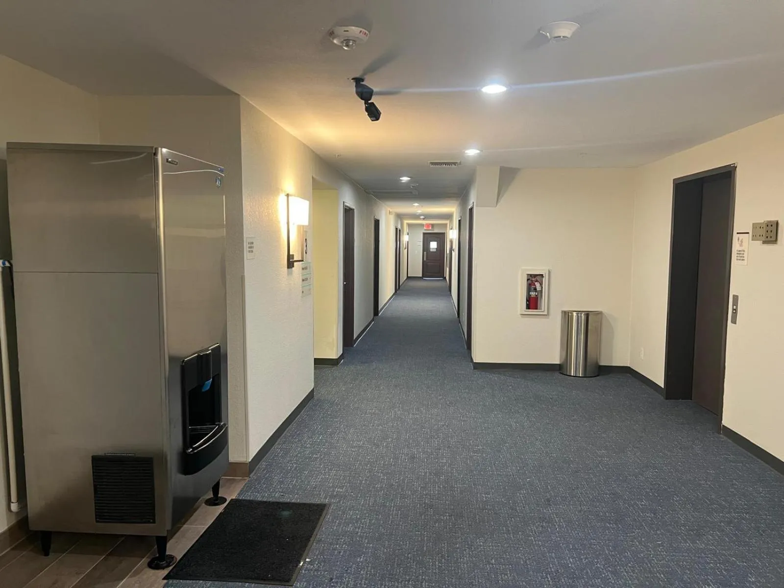 Property building in Days Inn & Suites by Wyndham Surprise