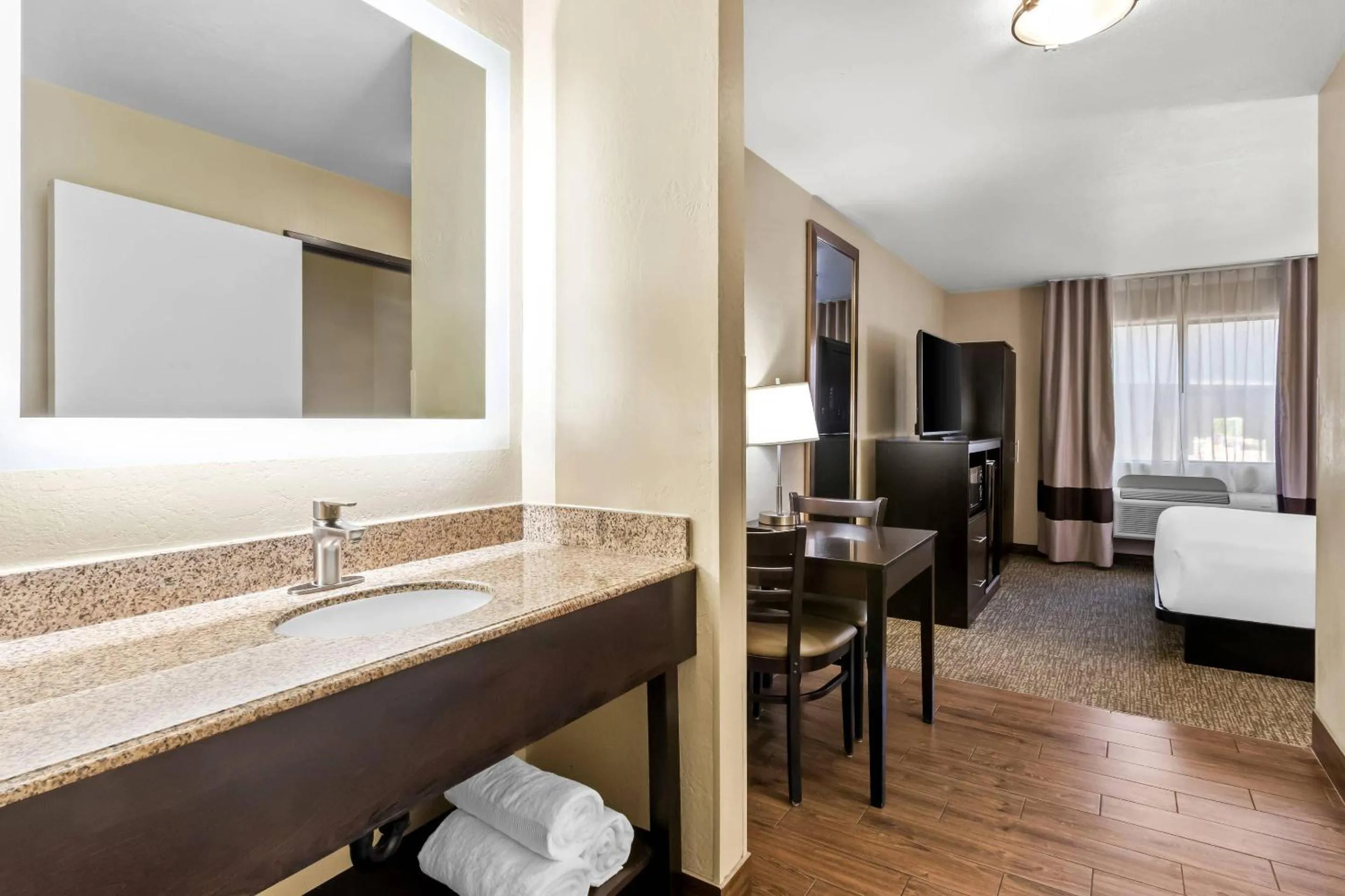 Bathroom in Comfort Inn & Suites Surprise Near Sun City West