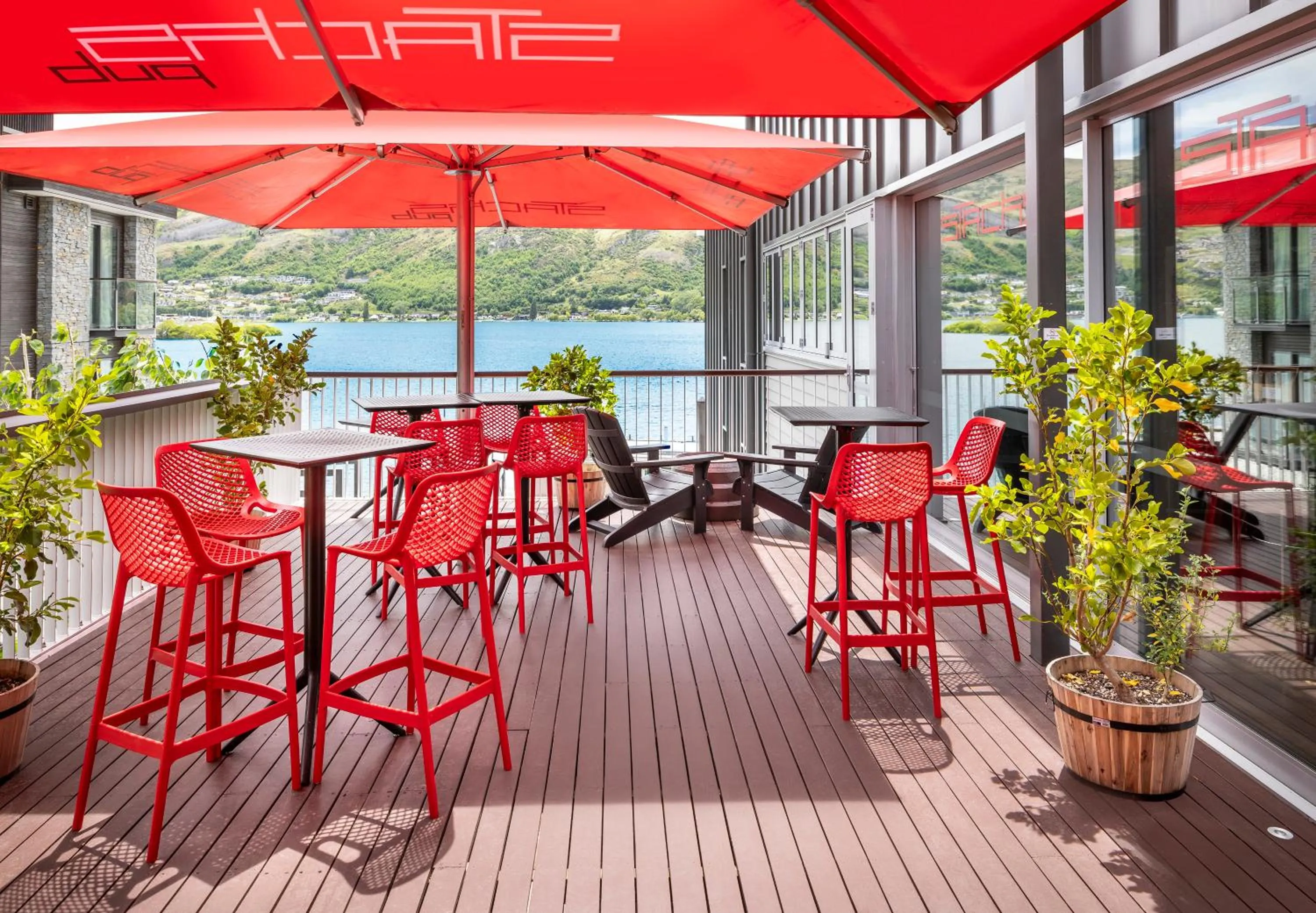 Restaurant/places to eat in DoubleTree by Hilton Queenstown