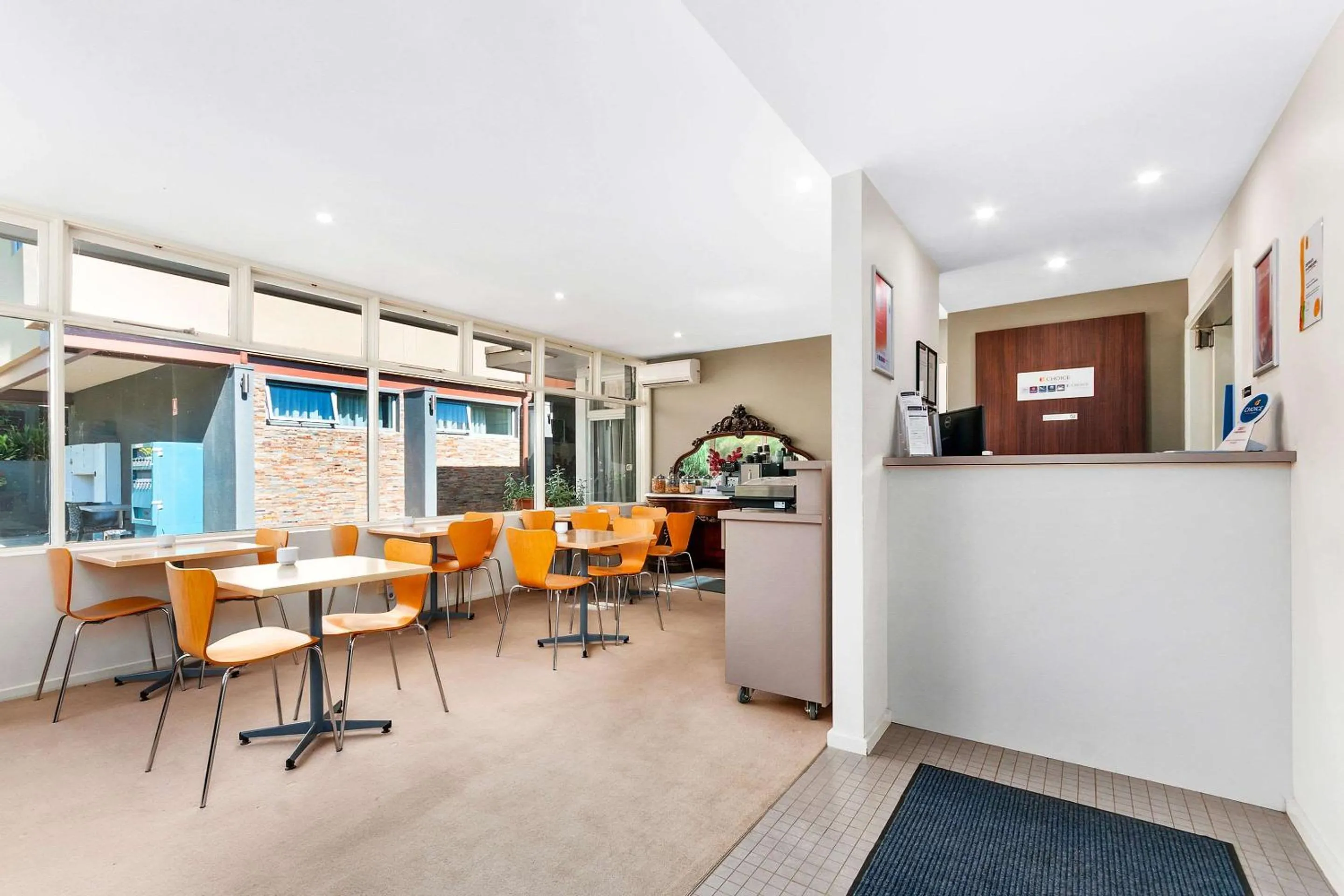 Lobby or reception in Comfort Inn & Suites Warragul