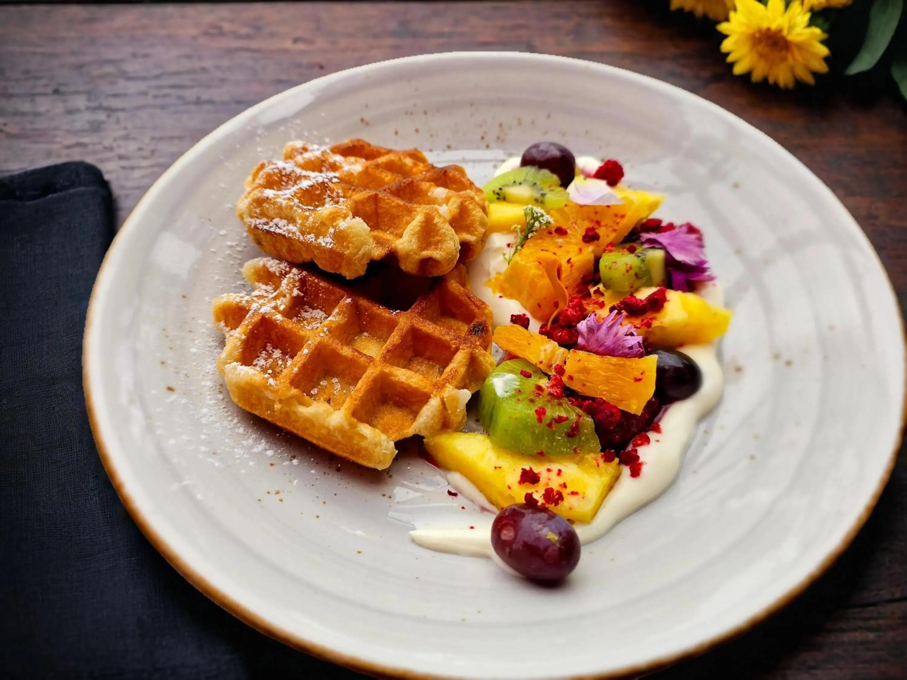 Food and drinks in The Surrey Hotel