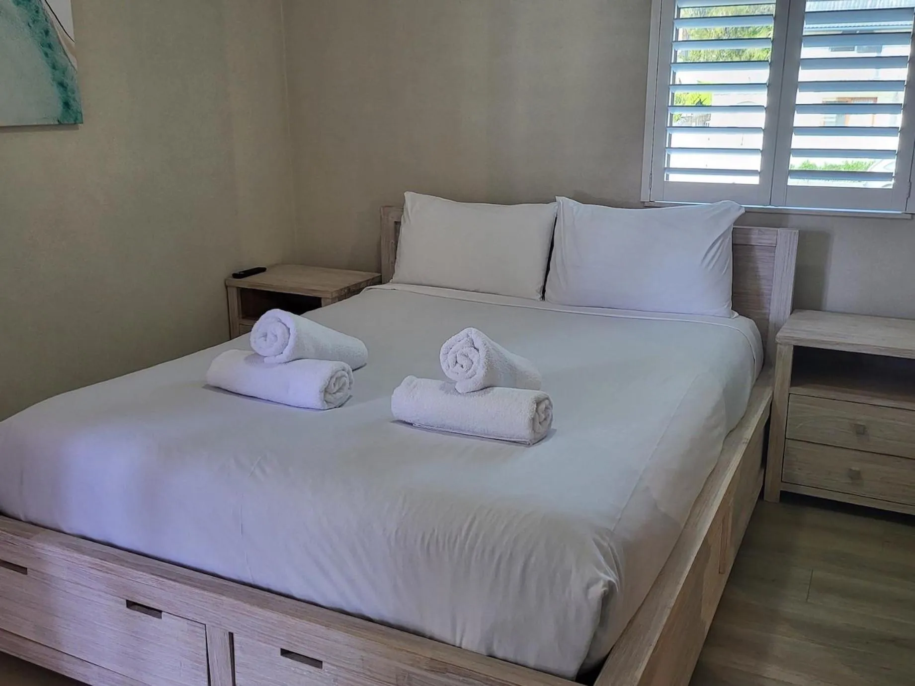 Bedroom, Bed in Byron Bay Beachfront Apartments
