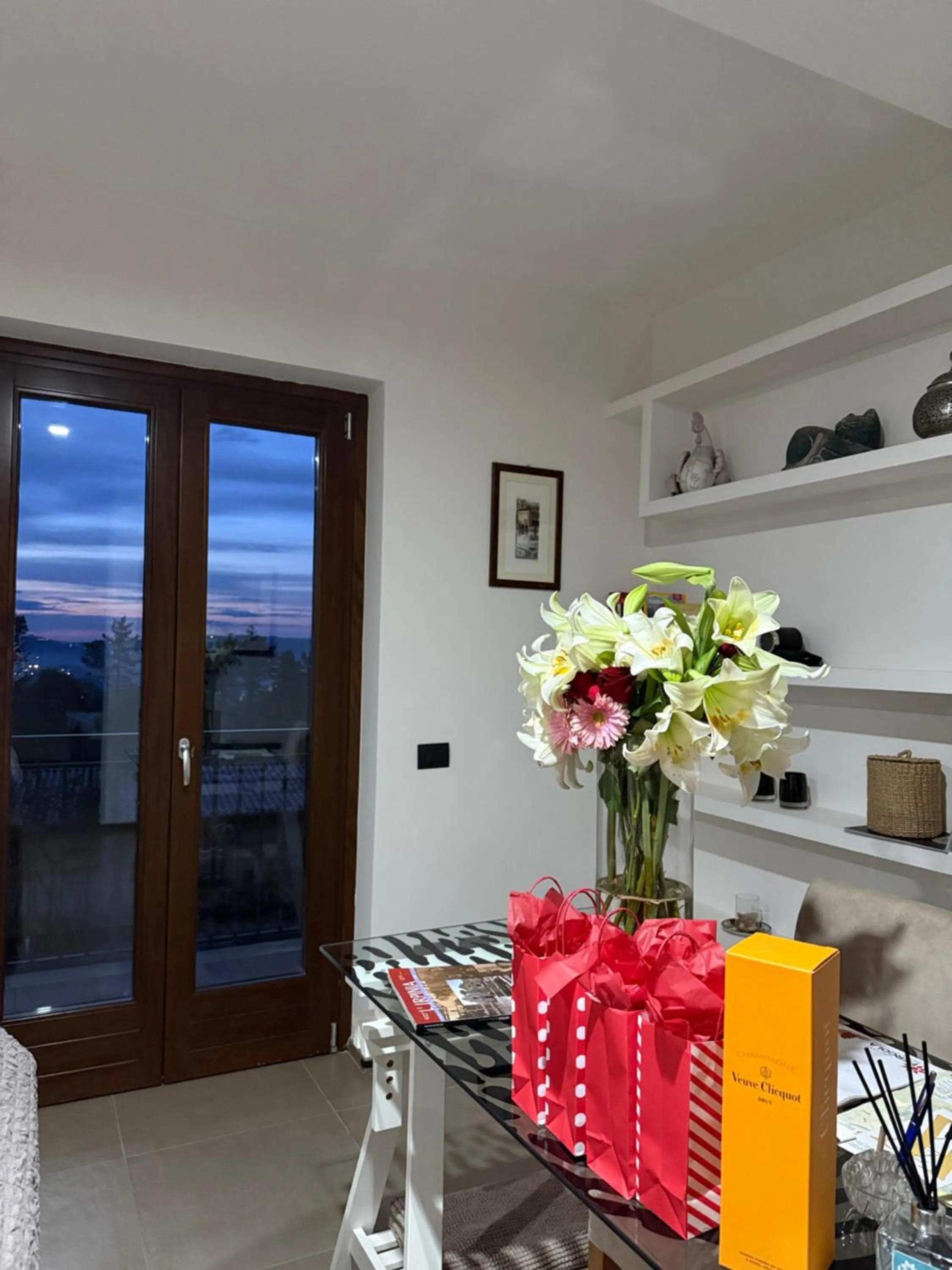 Seating area in Villa Amalia