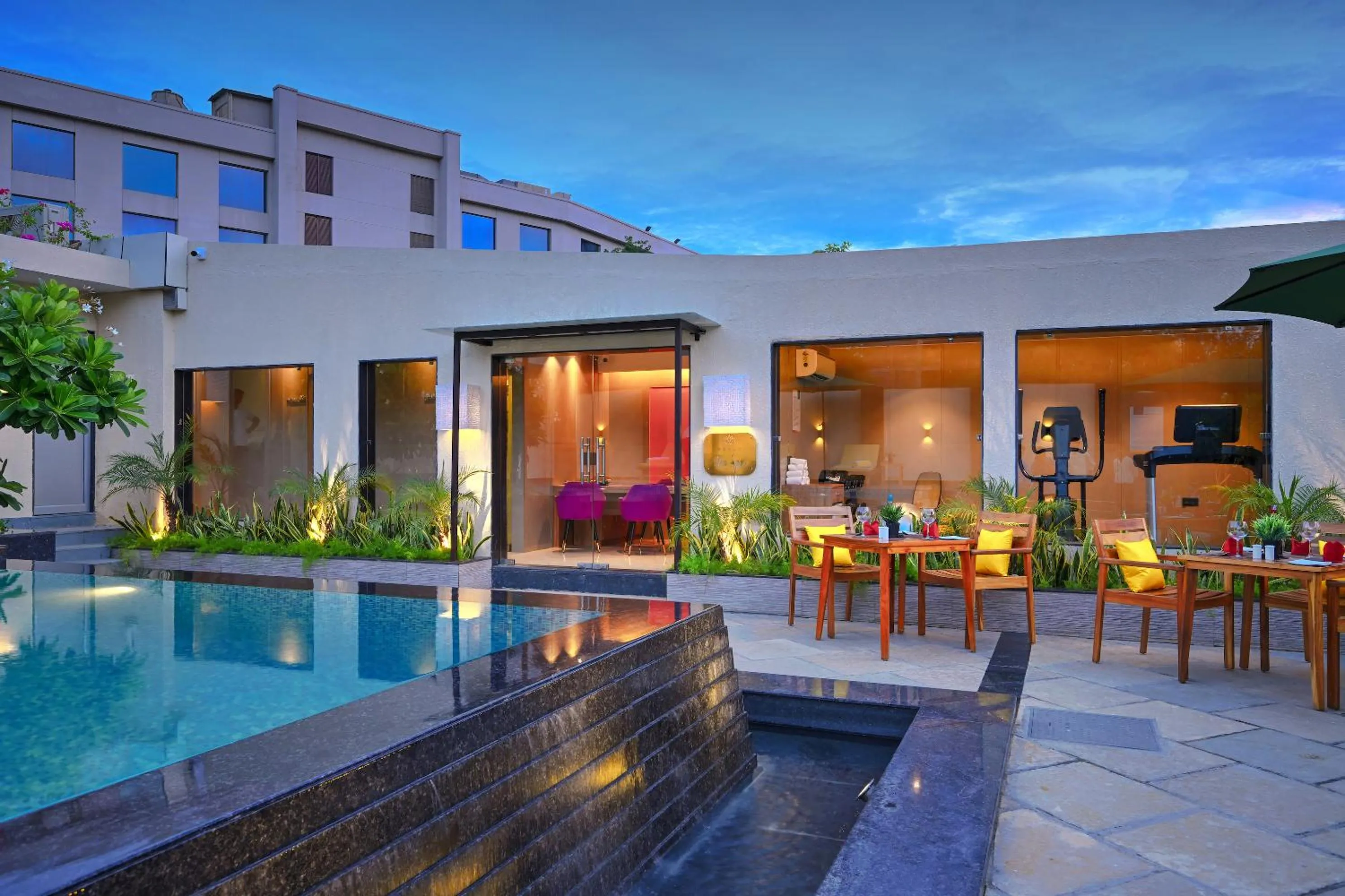 Spa and wellness centre/facilities in Royale Sarovar Portico Agra