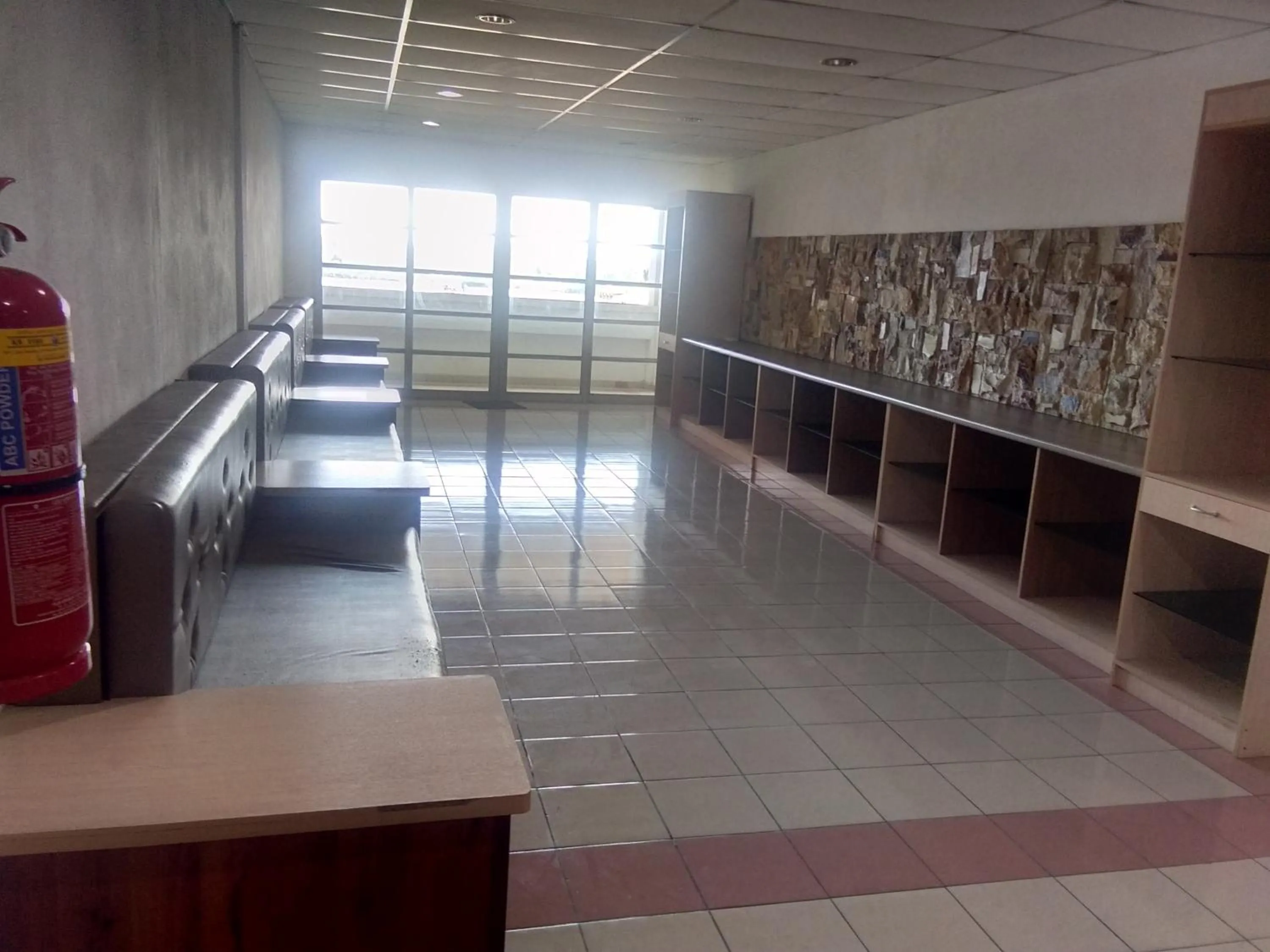 Area and facilities in Arwana Inn Tok Bali