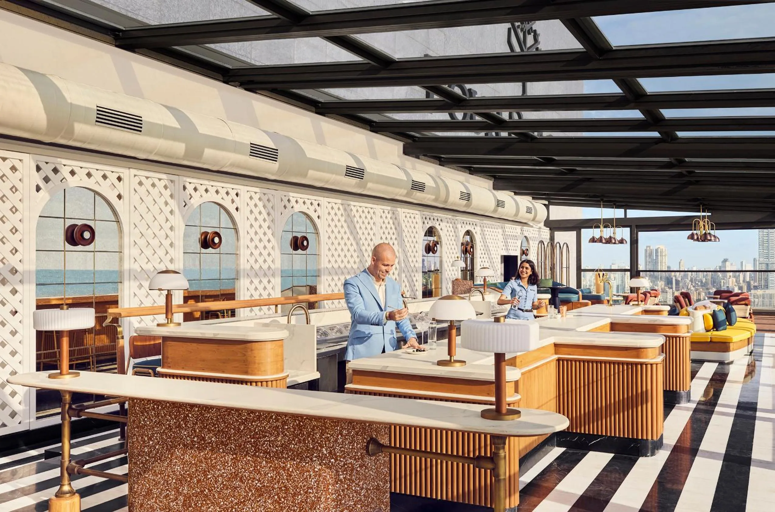 Restaurant/places to eat in Four Seasons Hotel Mumbai